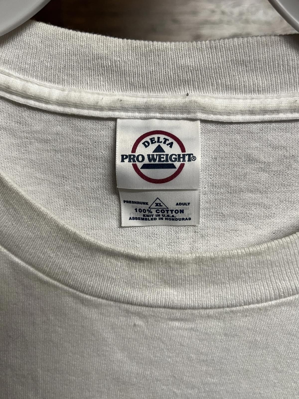 Delta Vintage Super Bowl XXXVII Tshirt San Diego 2003 Gruden Bowl Size US XL / EU 56 / 4 - 2 Thumbnail