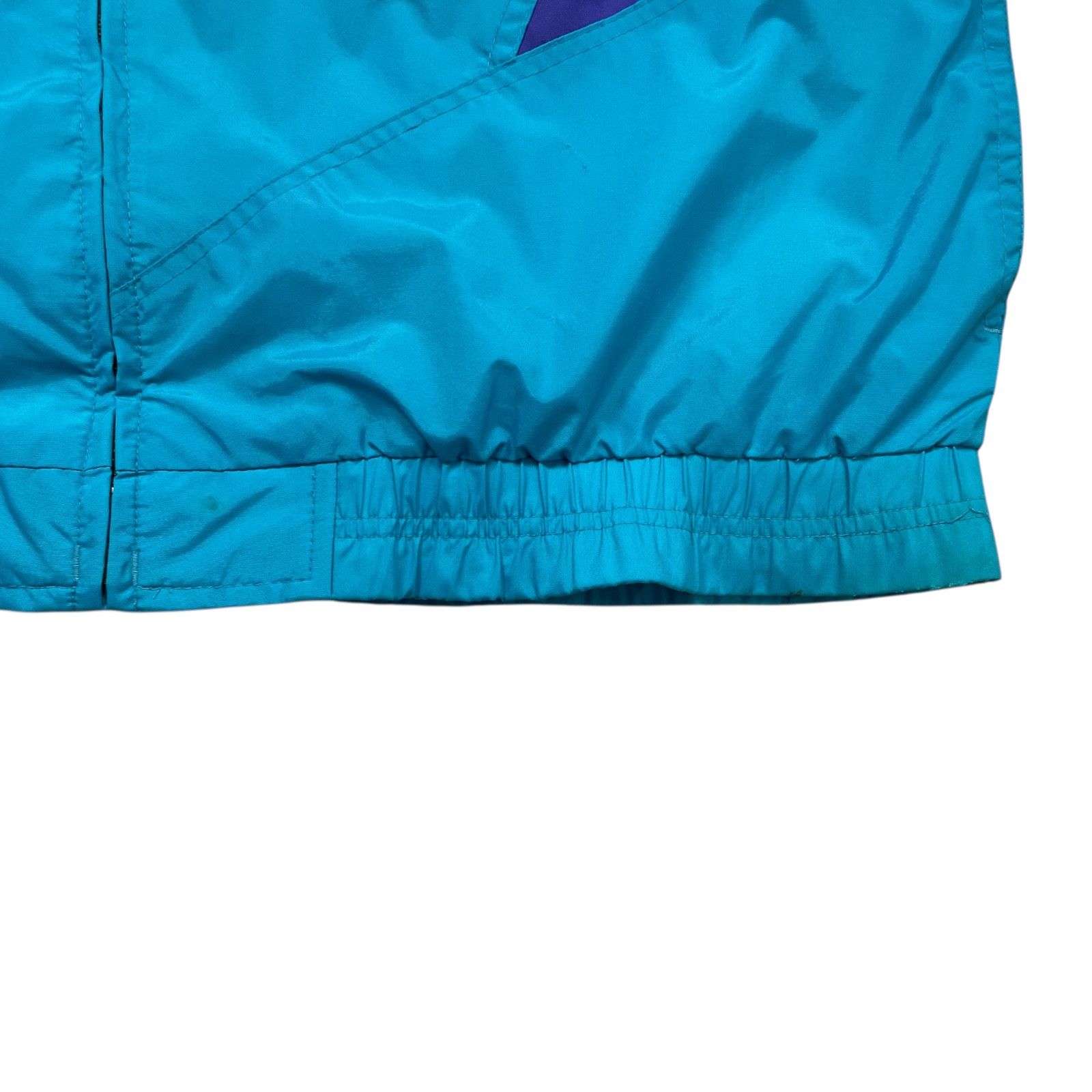NBA VTG 90s CHARLOTTE HORNETS LOGO ATHLETIC SHARKTOOTH JACKET Size US L / EU 52-54 / 3 - 11 Thumbnail