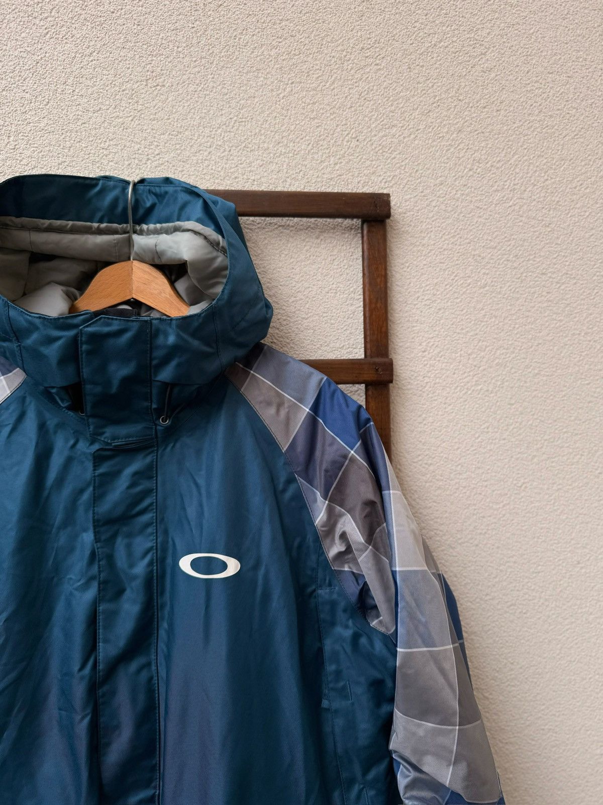 Oakley Y2K Snowboard Ski Jacket Loose Fit Vintage