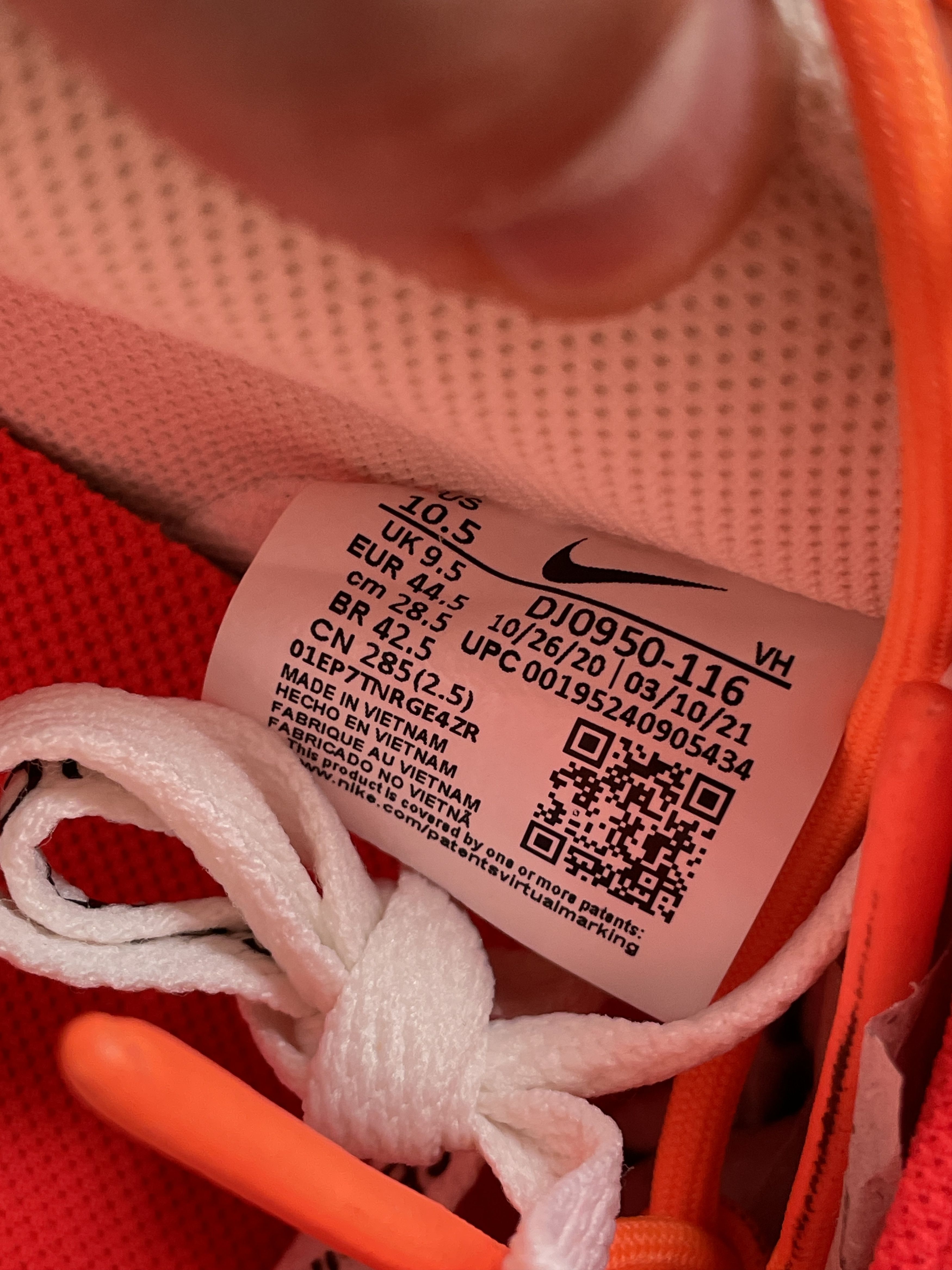Nike × Off-White × Virgil Abloh NIKE X OFF WHITE LOT 31 DUNK Size US 10.5 / EU 43-44 - 9 Thumbnail