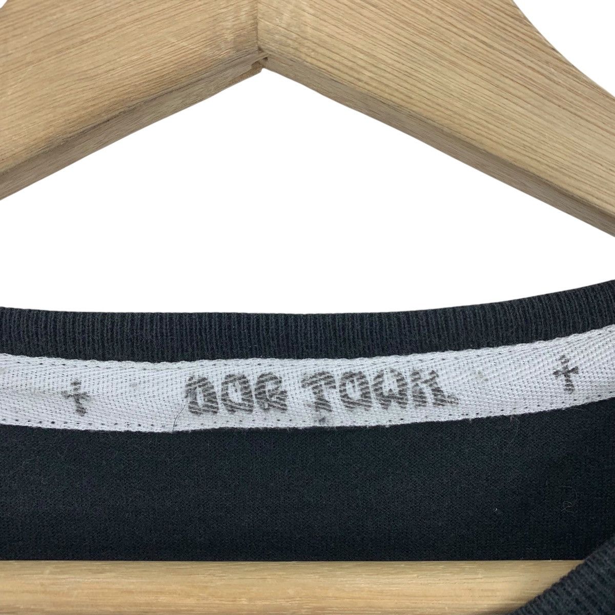 Dogtown × Vintage Vintage 90s DOGTOWN Backhit printed tee shirt Size US XXL / EU 58 / 5 - 4 Thumbnail