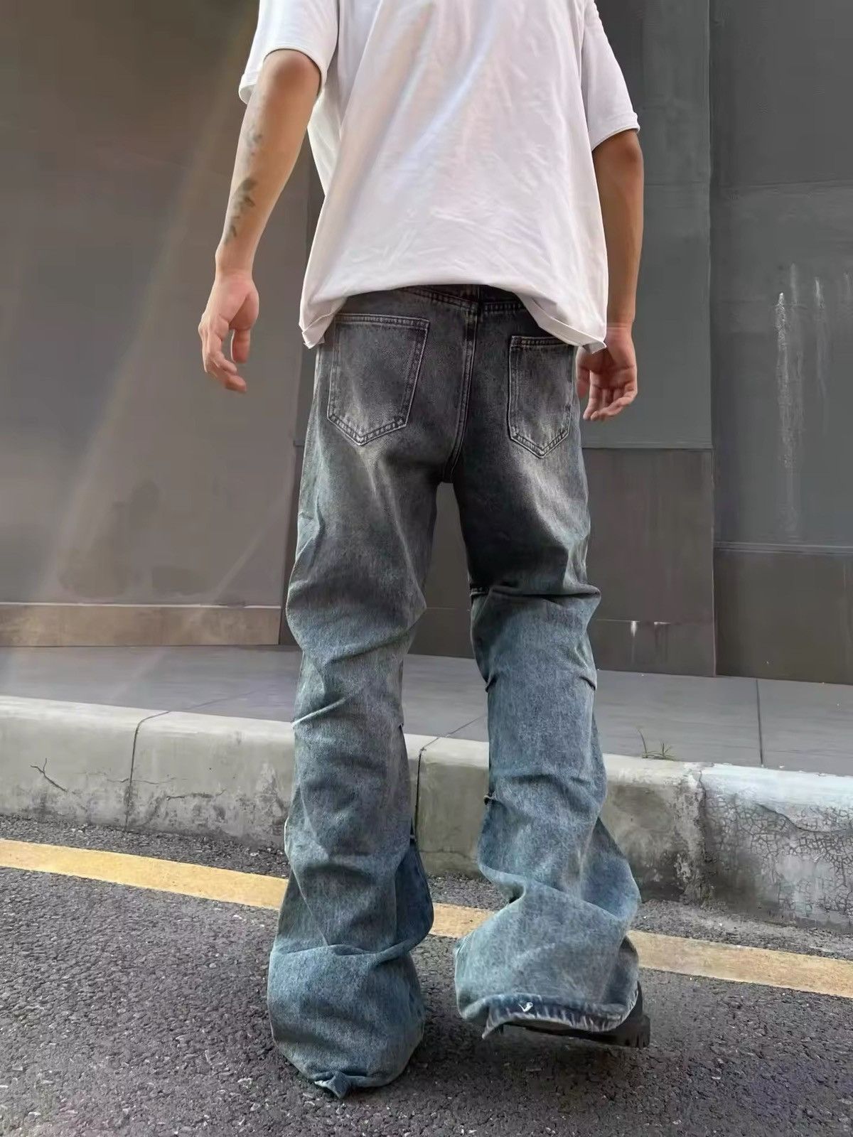 Japanese Brand × Jean Pleated Pattern Micro Flared Jeans Size US 31 - 2 Thumbnail