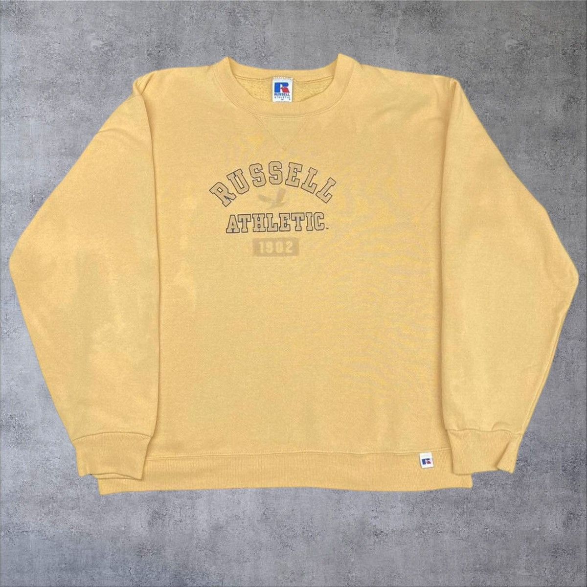 Russell Athletic × Vintage Vintage Russell Athletic Sweatshirt Size US M / EU 48-50 / 2 - 1 Thumbnail