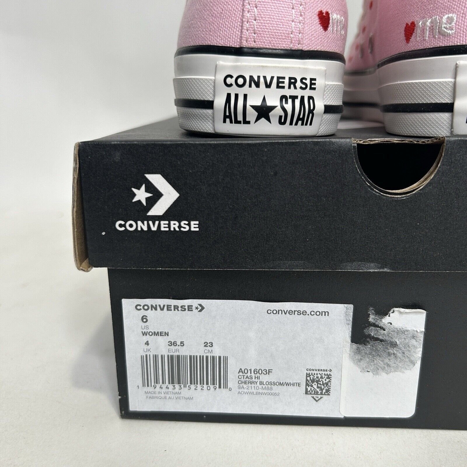 Converse Converse All Star Chuck Taylor “Valentine’s Day Kisses” 2024 Size US 6 / IT 36 - 5 Thumbnail