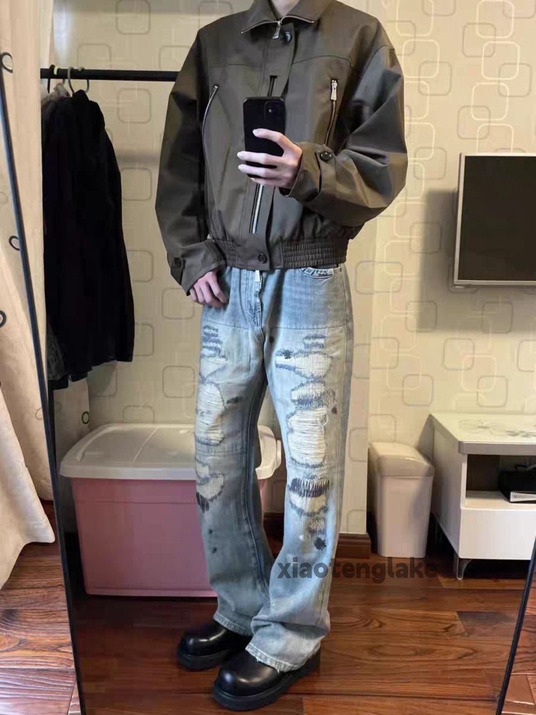 Jean Unisex outdoor utility loose baggy ripped damaged jeans Size US 32 / EU 48 - 4 Thumbnail