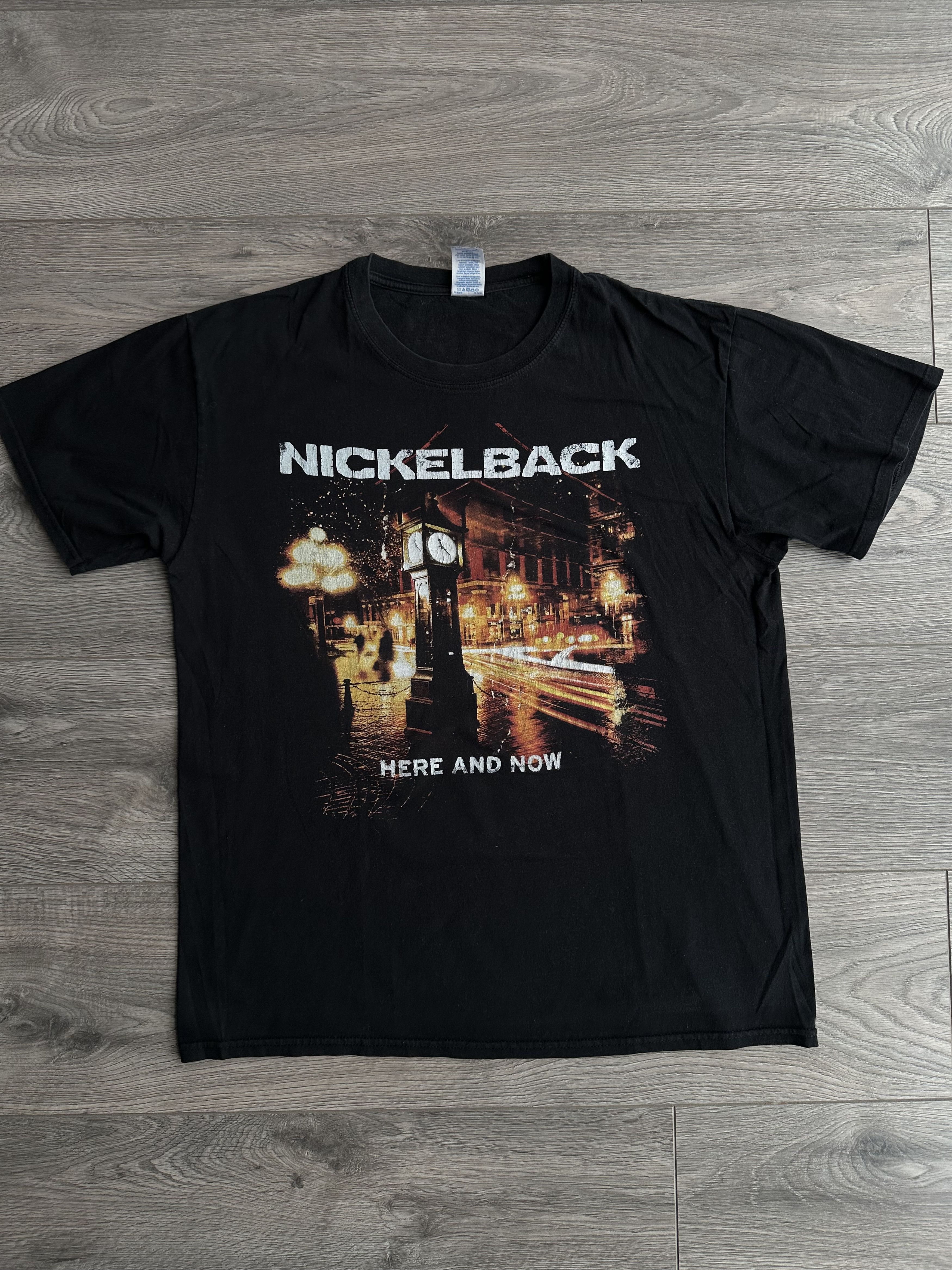 Band Tees Nickelback HERE AND NOW t shirt Size US L / EU 52-54 / 3 - 1 Thumbnail