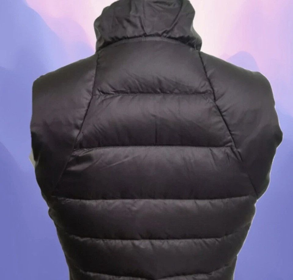 Lululemon Lululemon Down For A Run Puffer Vest II Black Cherry Sz.4 Size S / US 4 / IT 40 - 5 Thumbnail