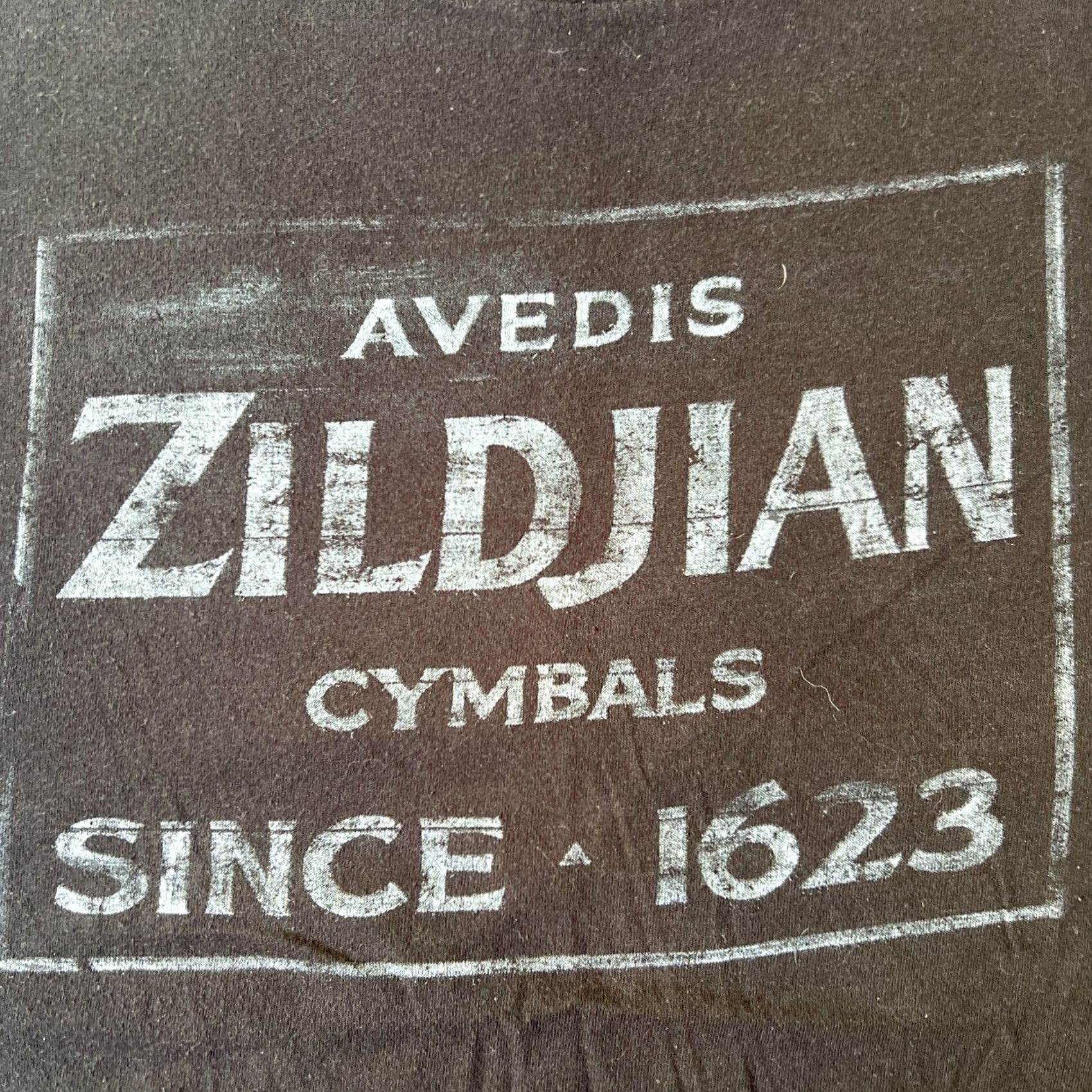 Vintage VINTAGE AVEDIS ZILDJIAN CYMBALS Shirt XL Unisex Black 1990s Since 1623 Logo Graphic Tee Size US XL / EU 56 / 4 - 2 Thumbnail