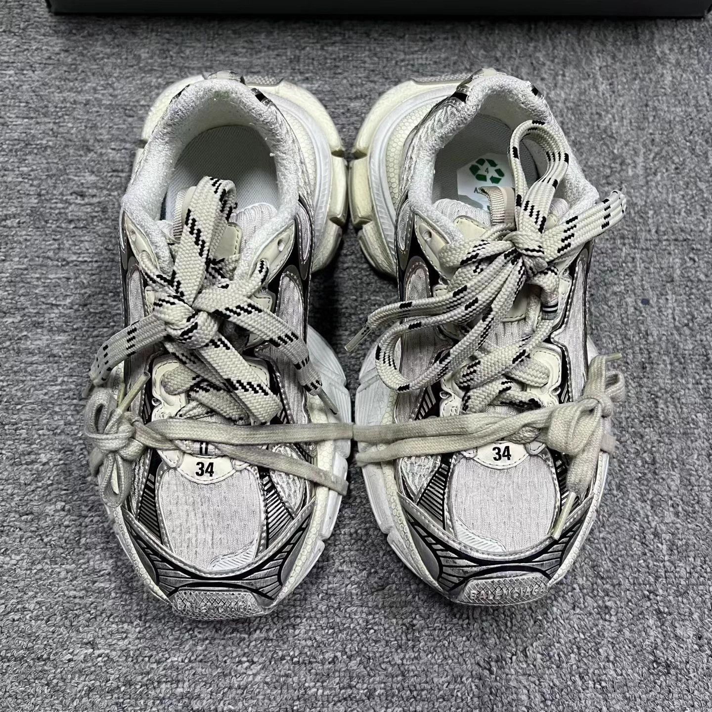 Balenciaga Balenciaga Champagne Mesh Leather Low-Top Dad Sneakers 34 Size US 4 / IT 34 - 3 Thumbnail