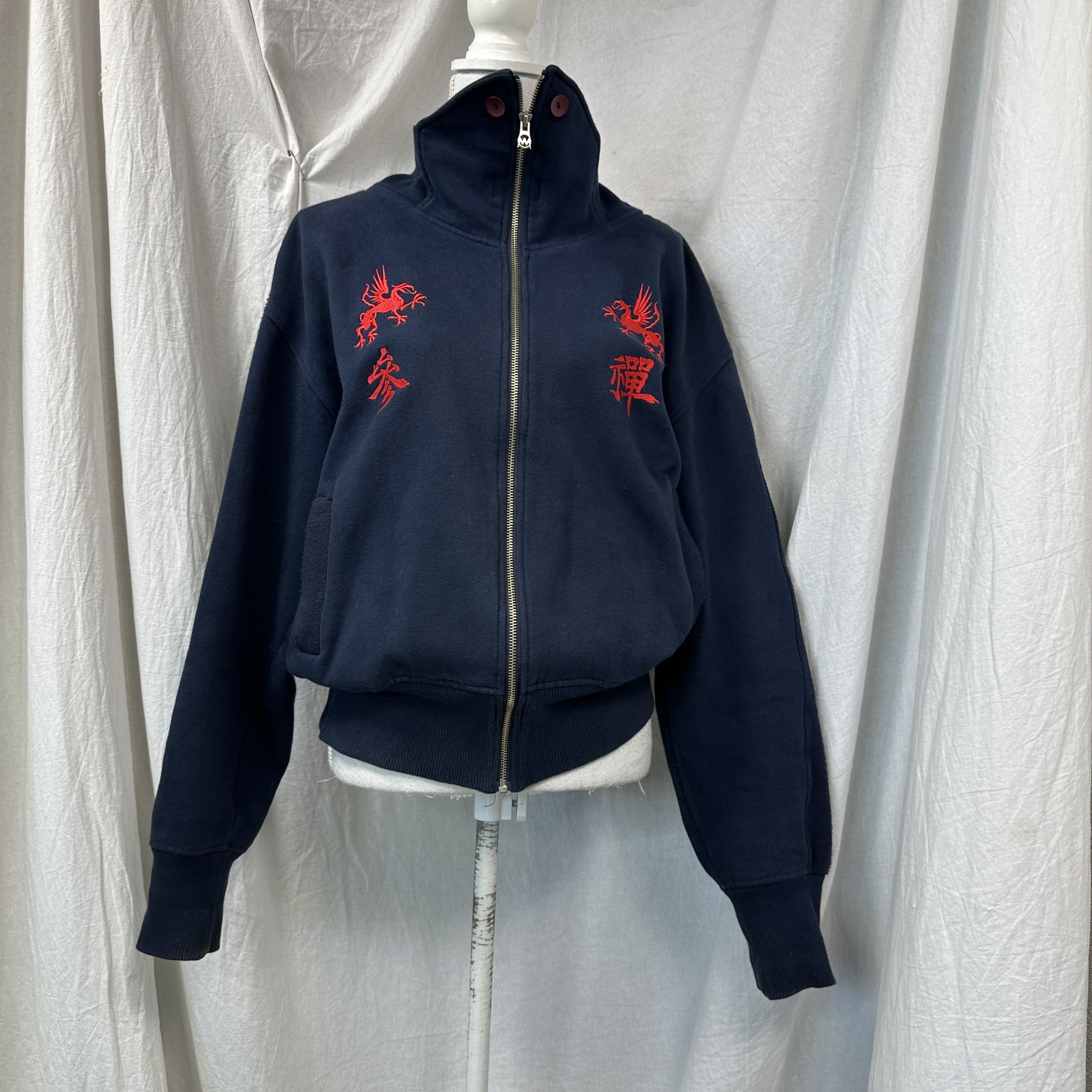 Vintage Vintage Streetwear Sporty Chinese HipHop Zip Sweatshirt Y2K Size US M / EU 48-50 / 2 - 8 Thumbnail