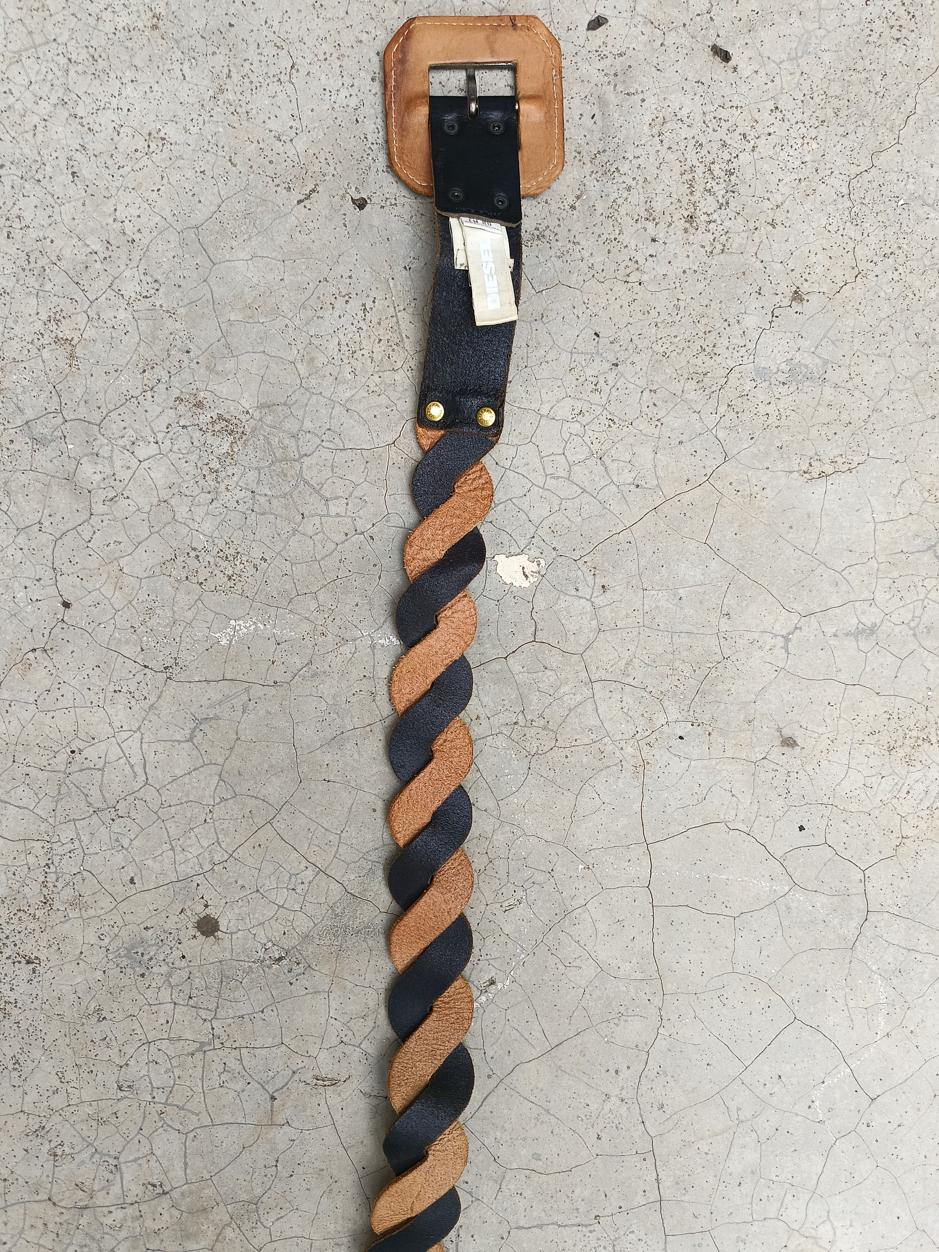 Diesel RARE🔥 DIESEL VINTAGE LEATHER BELT Size 32 - 10 Thumbnail