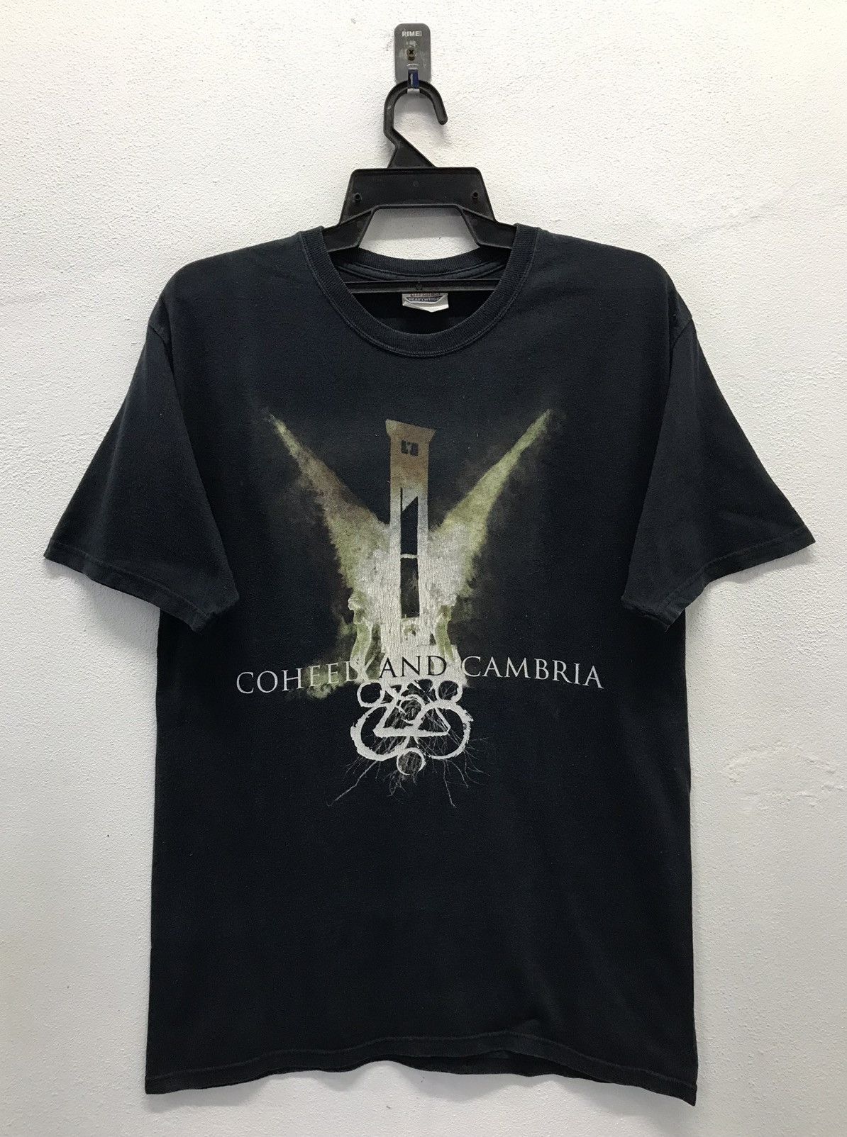 Band Tees × Hanes × Vintage Vintage Hanes Rock Band Coheed And Cambria Shirt Size US M / EU 48-50 / 2 - 1 Thumbnail