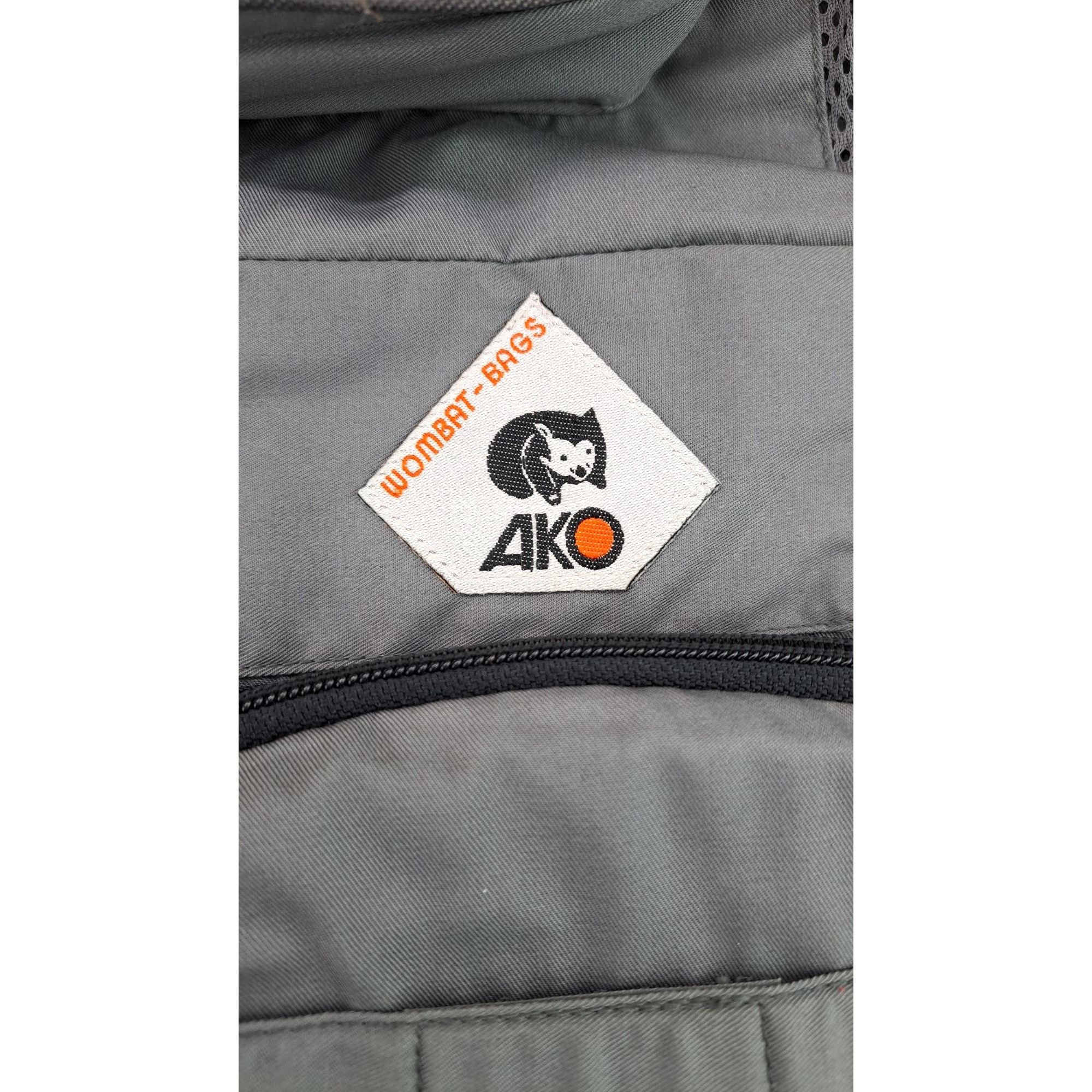 Other Vintage AKO Wombat Bags Photographer Vest Camera Pocket Mesh Size US S / EU 44-46 / 1 - 5 Thumbnail