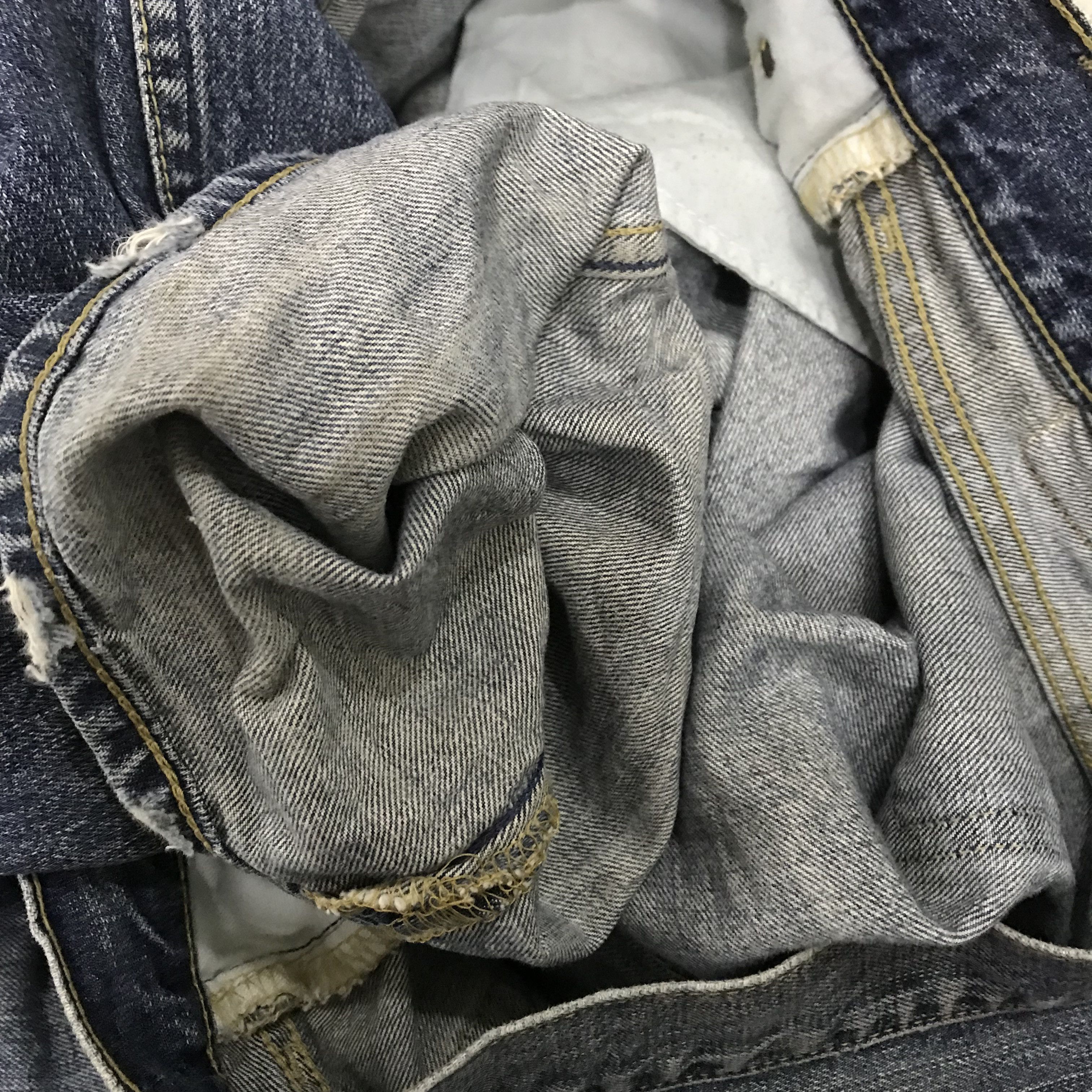 Levi's Vintage Levi’s 503 Jeans Distressed Blue Faded Straight Leg Size US 36 / EU 52 - 14 Thumbnail