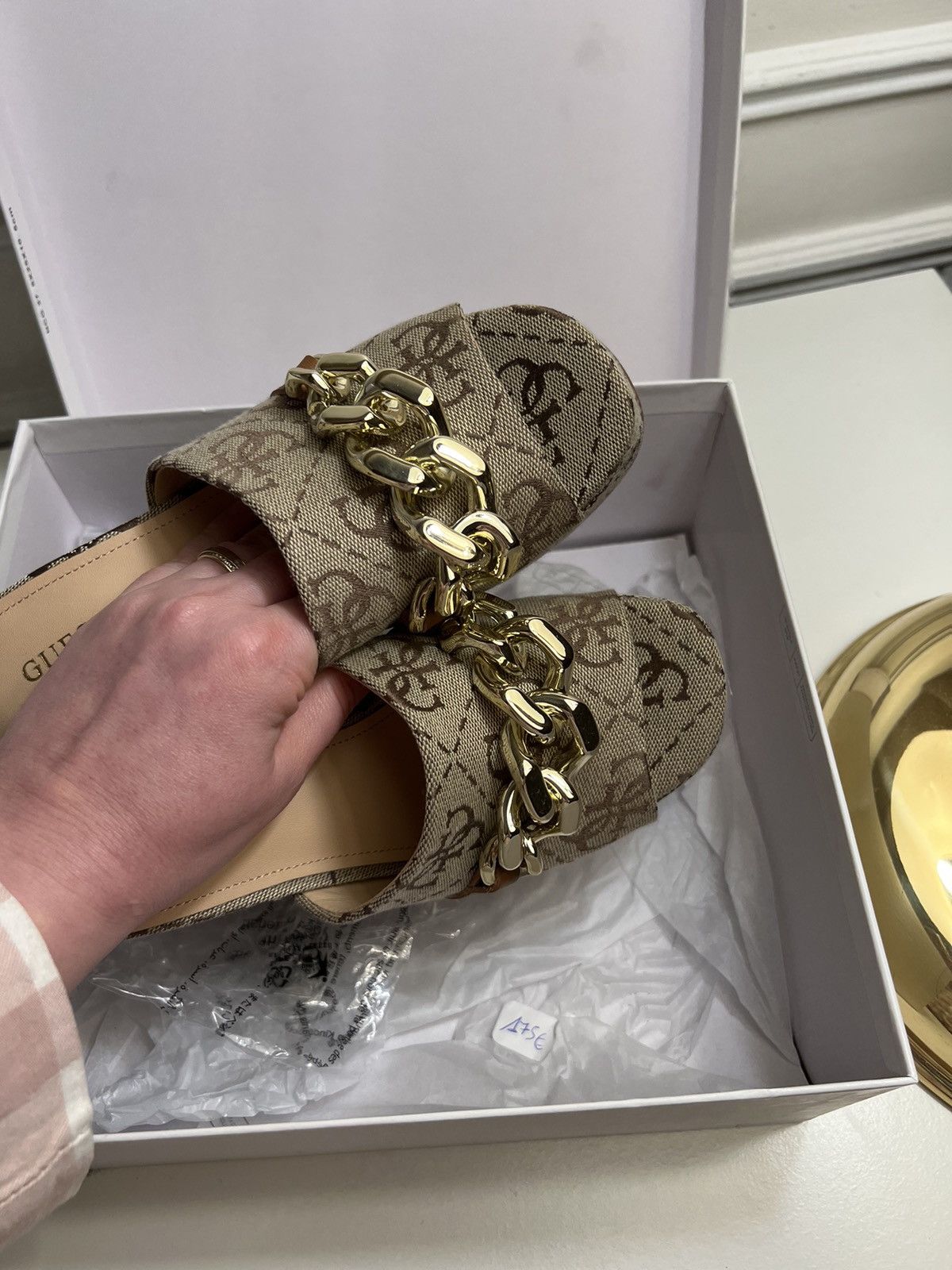 Guess Guess Heels Size US 5 / IT 35 - 3 Thumbnail