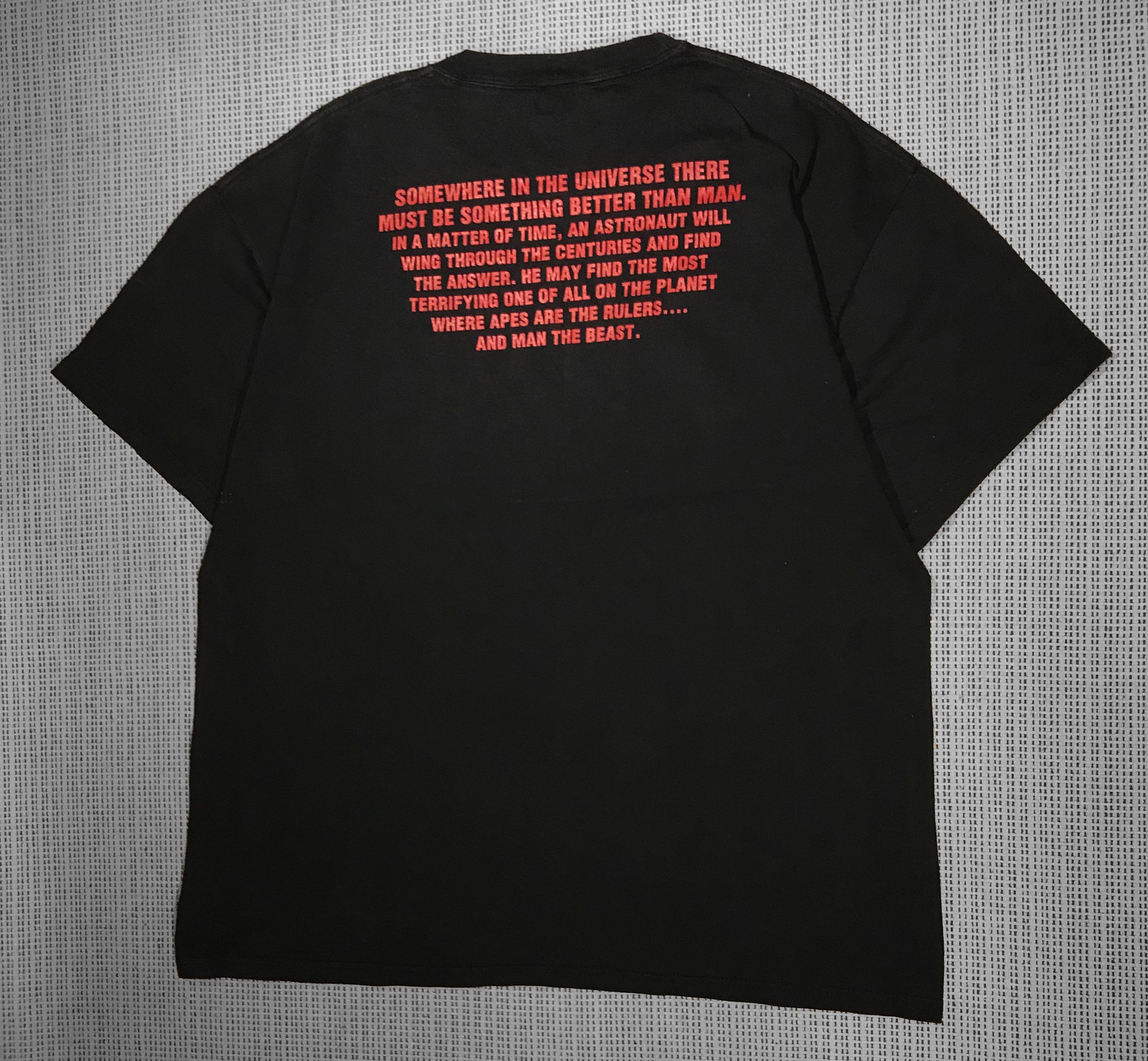 Fruit Of The Loom Vintage 90s T-shirt *RARE* ‘Planet of the Apes’ (XL) Size US XL / EU 56 / 4 - 2 Thumbnail