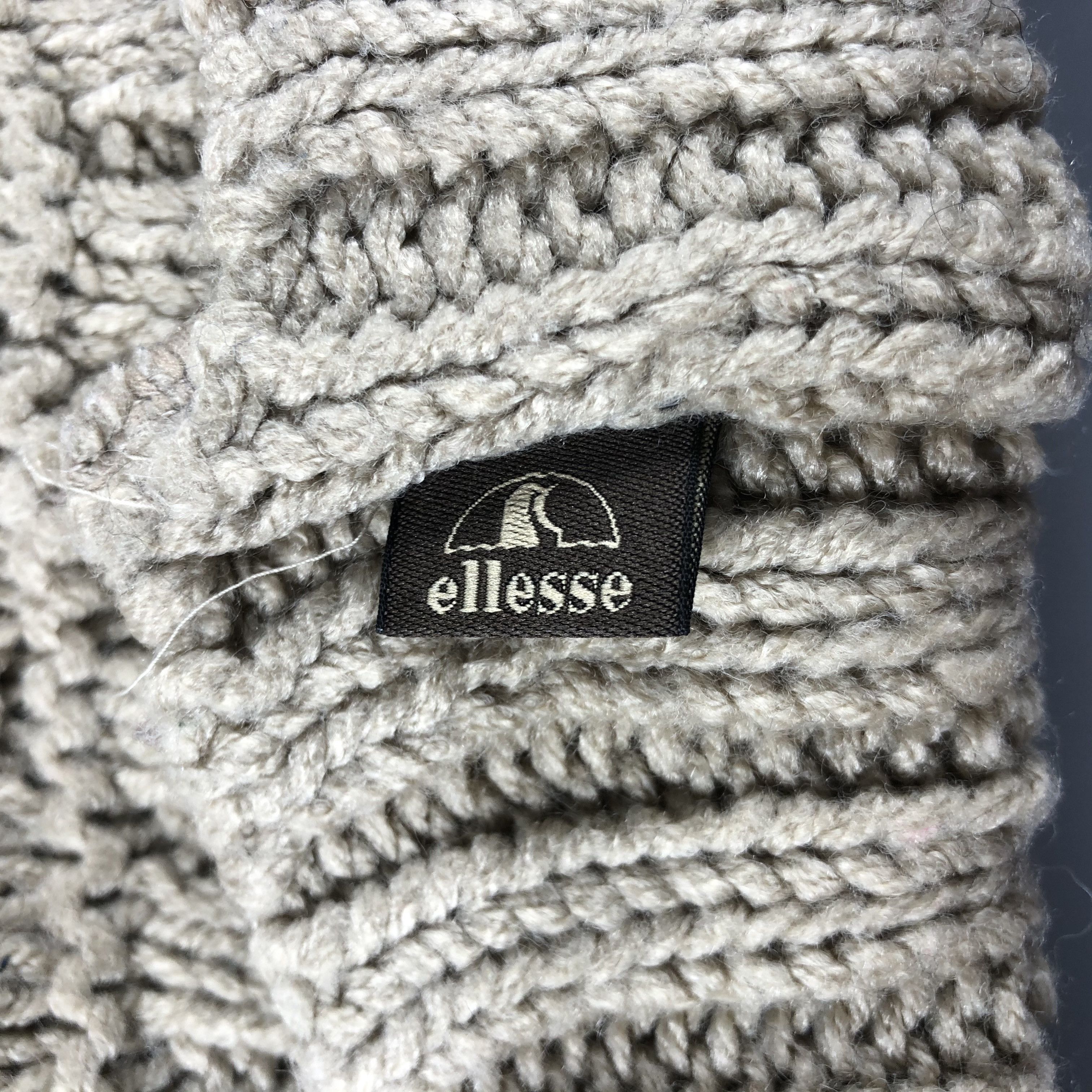 Ellesse × Vintage Ellesse Knit Bobble Beanie Snow Hat Snow Cap -D158 Size ONE SIZE - 8 Thumbnail