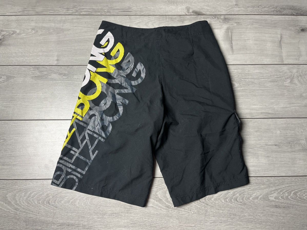 Billabong Billabong shorts surf style size 32 Size US 32 / EU 48 - 4 Thumbnail
