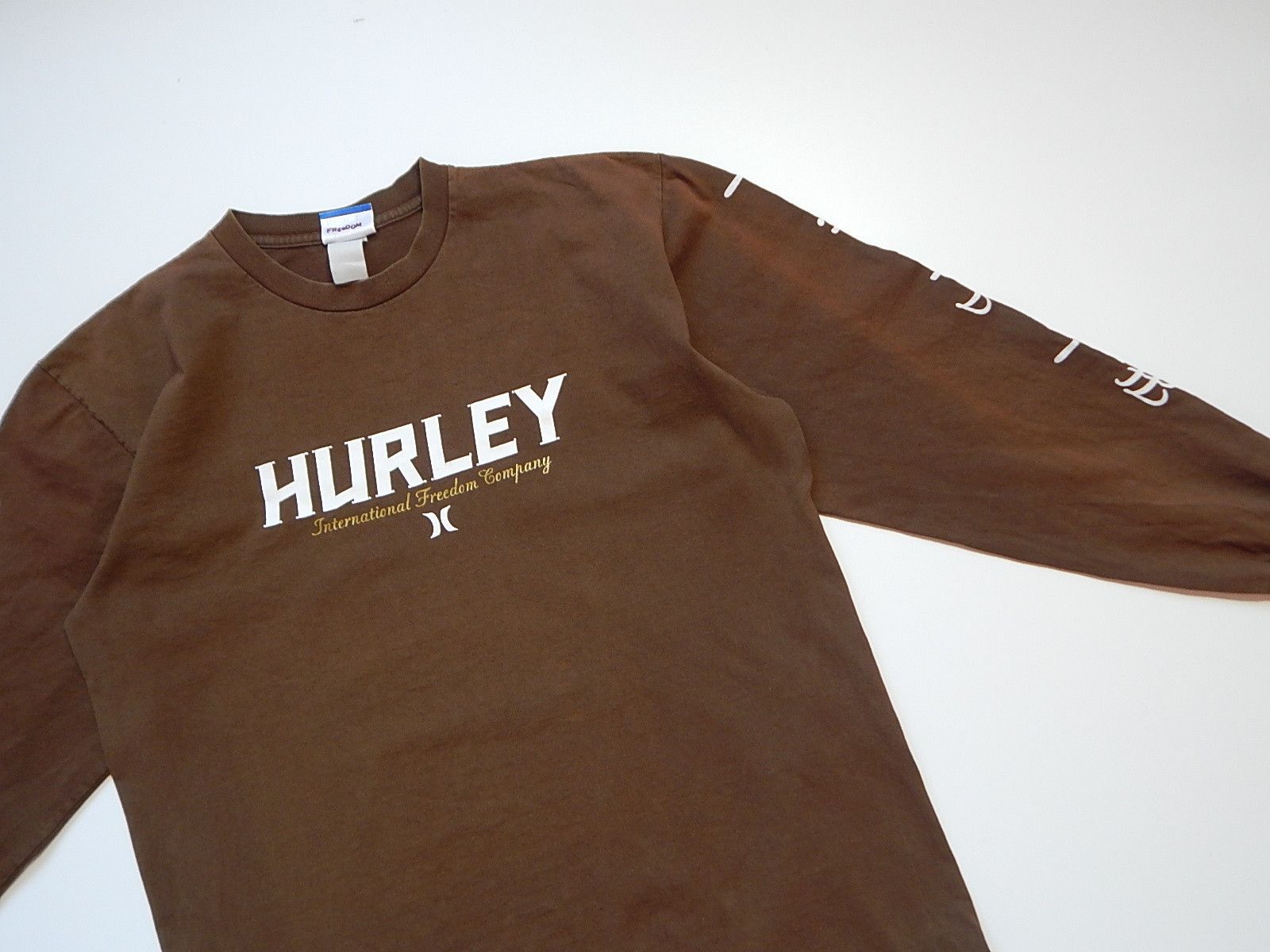 Hurley vintage hurley surfboards sun faded long sleeve tee Size US L / EU 52-54 / 3 - 2 Thumbnail