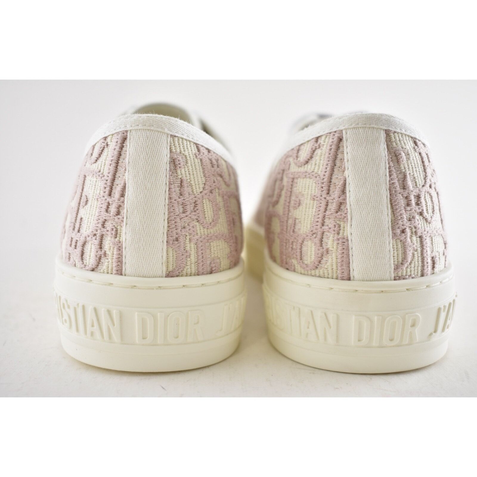 Dior Dior Walk'N'Dior Powder Nude Flat Low Top Trainer Sneaker 40 Size US 10 / IT 40 - 13 Thumbnail