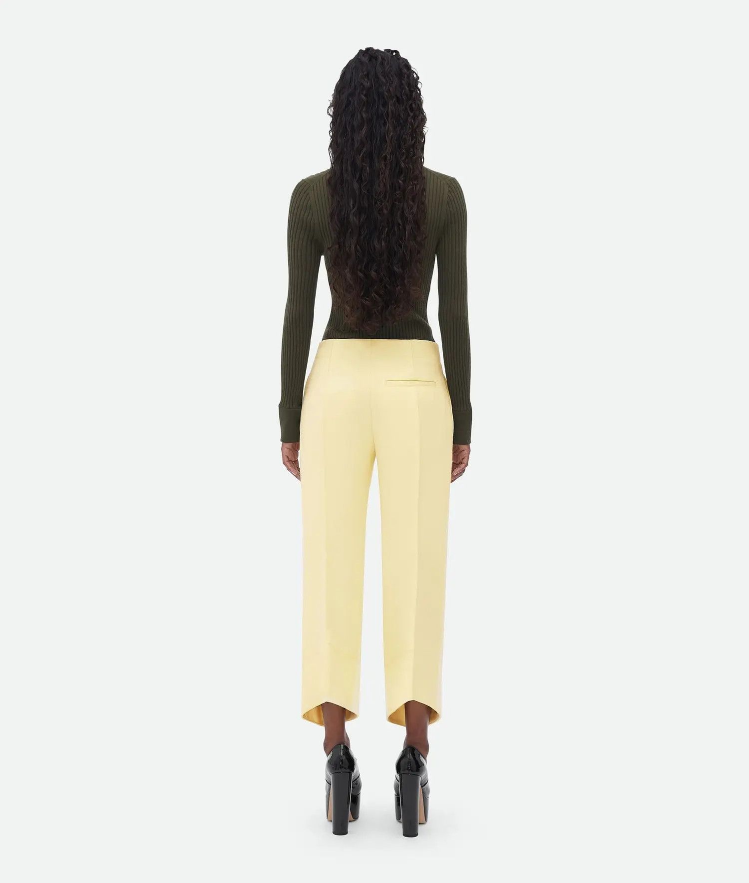 Bottega Veneta o1n1vont0625 Curved Shape Compact Wool Trouser in Chamomile Size 27" / US 4 / IT 40 - 3 Thumbnail