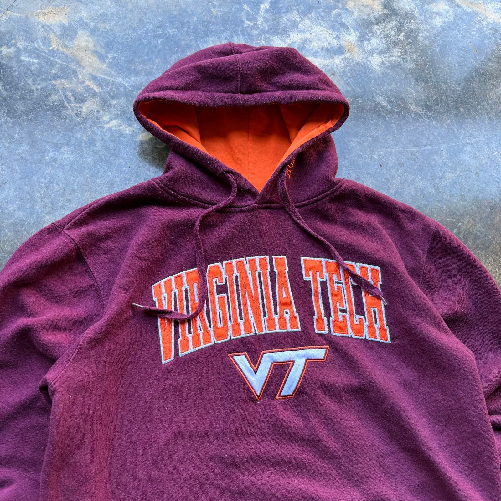 NCAA Vintage Y2K Virginia Tech Hokies NCAA Sweatshirt Size US M / EU 48-50 / 2 - 2 Thumbnail