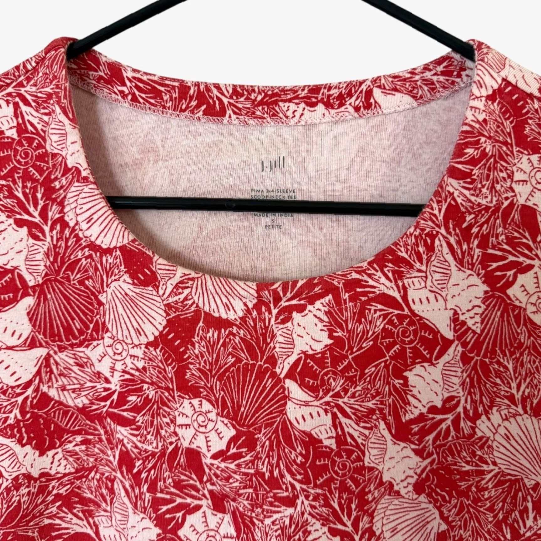 J. Jill VINTAGE J.Jill Pima Shell Print 3/4 Sleeve Scoop-Neck Tee Shirt Red Womens Petite Small Beachy Size S / US 4 / IT 40 - 5 Thumbnail