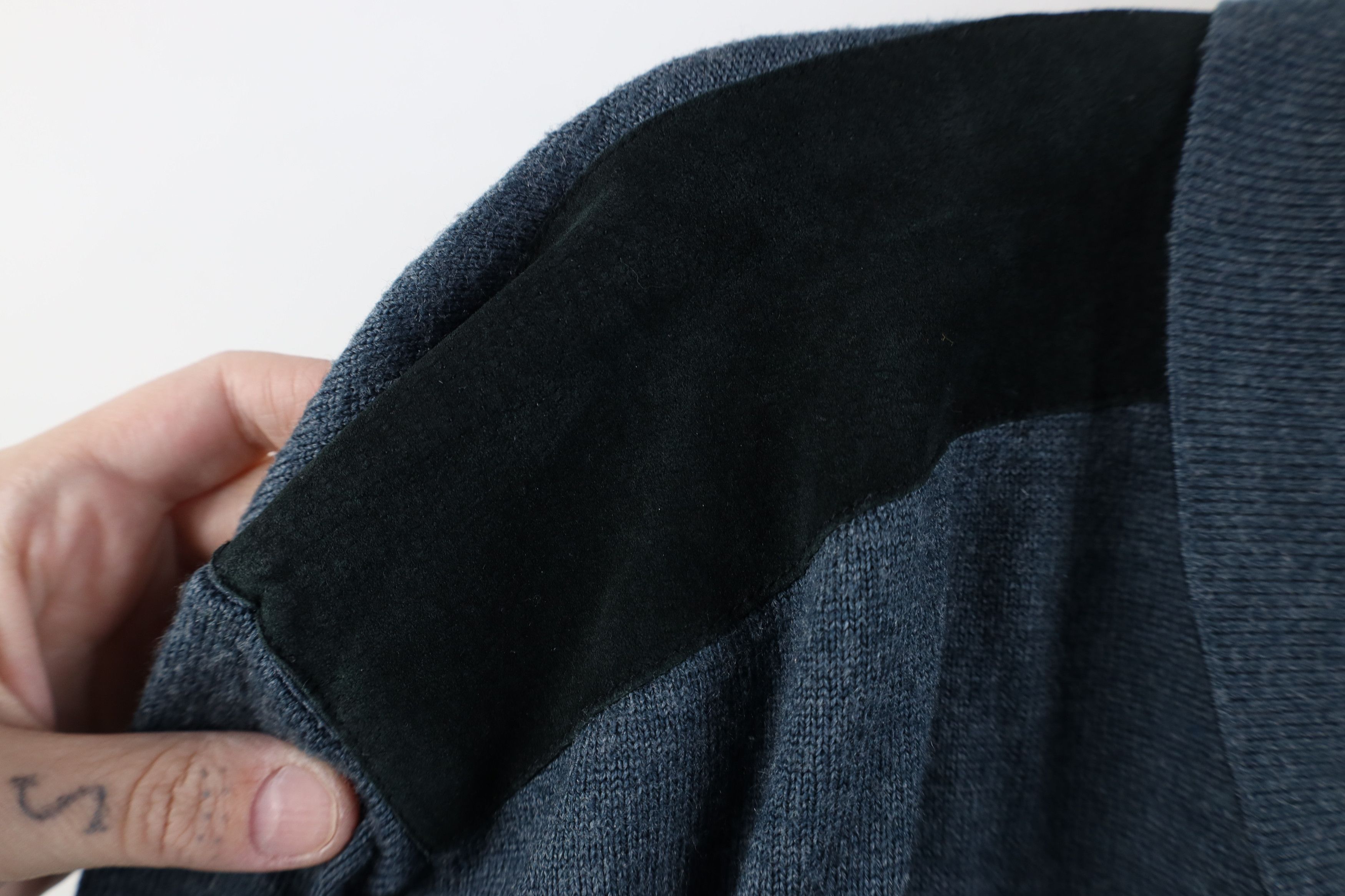 Vintage Vintage 90s Streetwear Trim Knit Collared Polo Sweater Blue Size US L / EU 52-54 / 3 - 7 Thumbnail