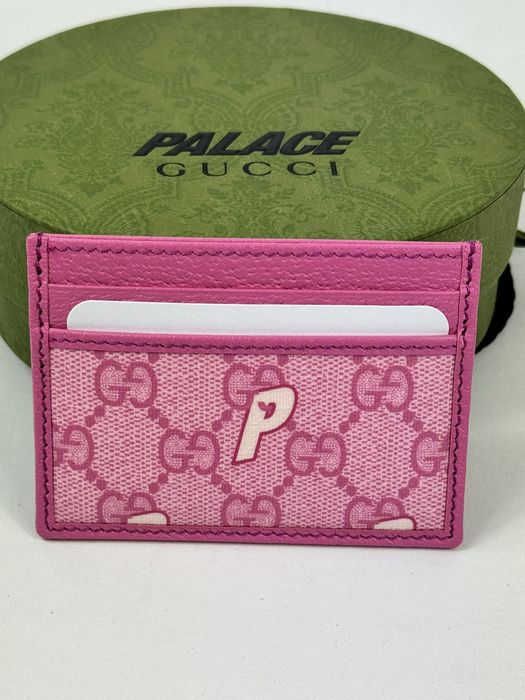 Gucci GUCCI X PALACE PINK CARD HOLDER | Grailed