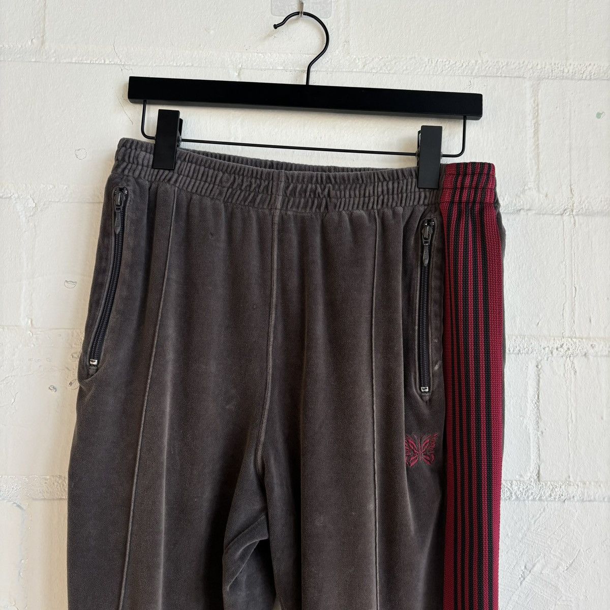 Needles Grey & Red Needles Trackpants Size US 30 / EU 46 - 3 Thumbnail