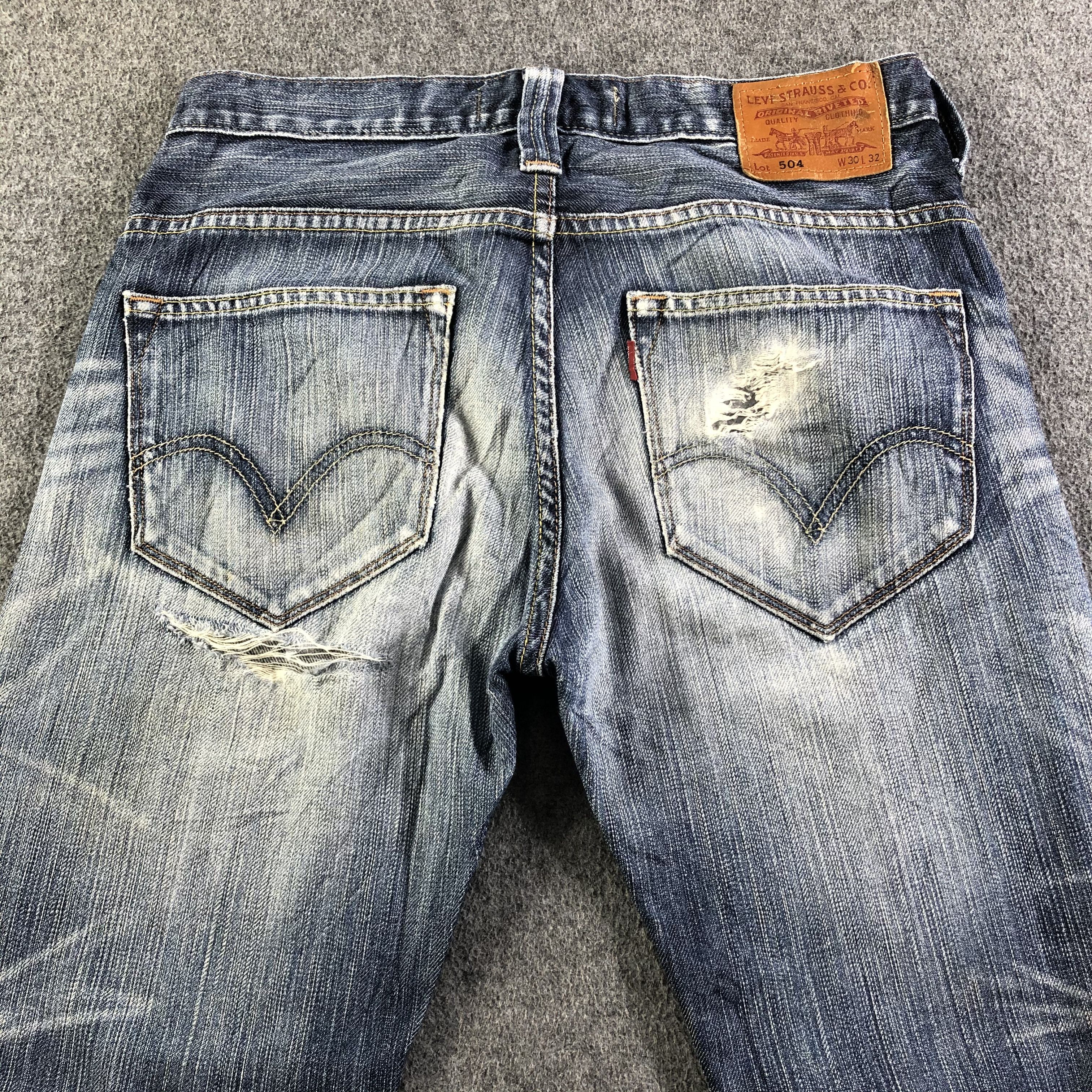 Levi's Vintage Levis 504 Jeans-J3832 Size US 31 - 4 Thumbnail
