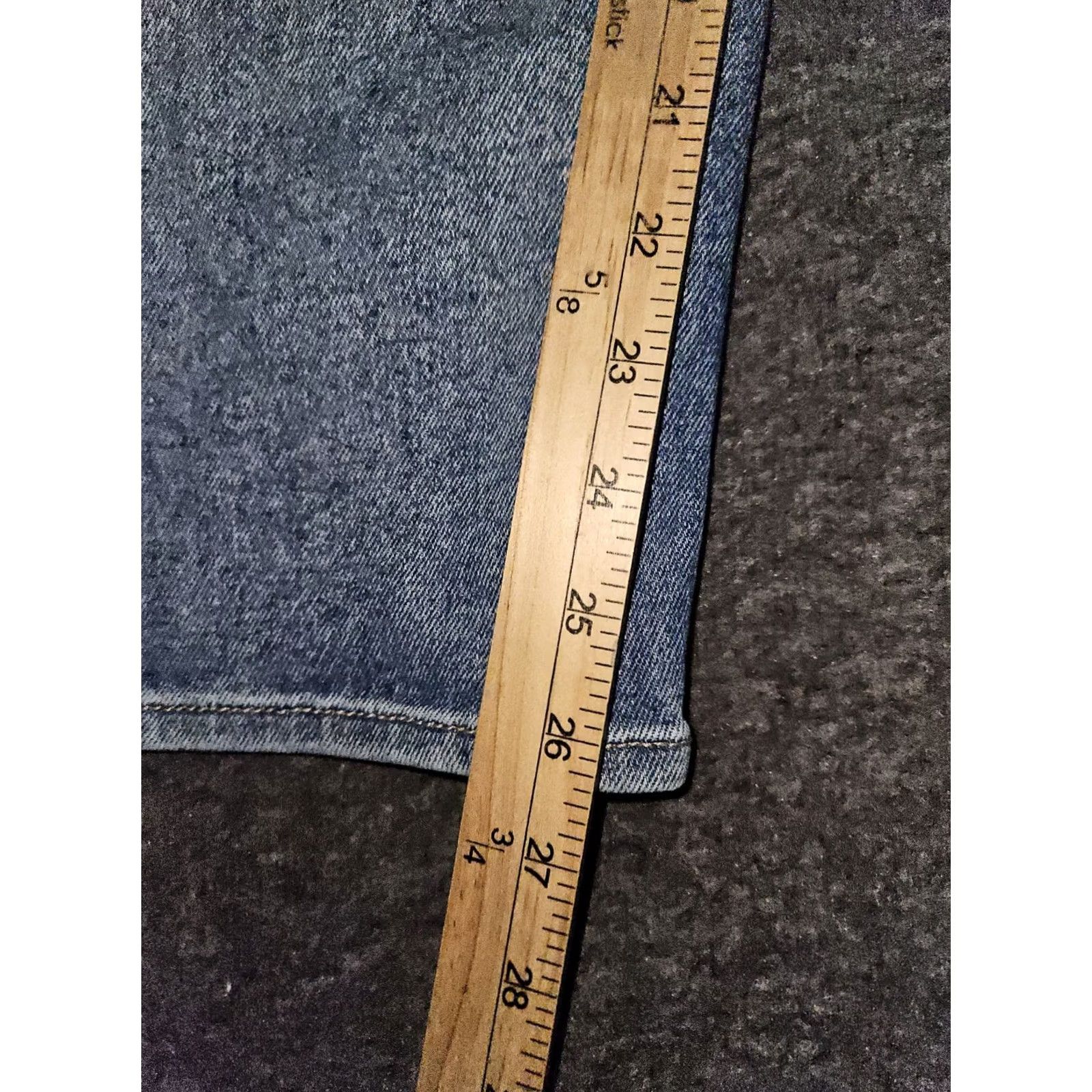 American Eagle Outfitters 90s Boyfriend Jeans - American Eagle High Rise 6 Wash Blue Distressed Y2K Size 28" / US 6 / IT 42 - 7 Thumbnail