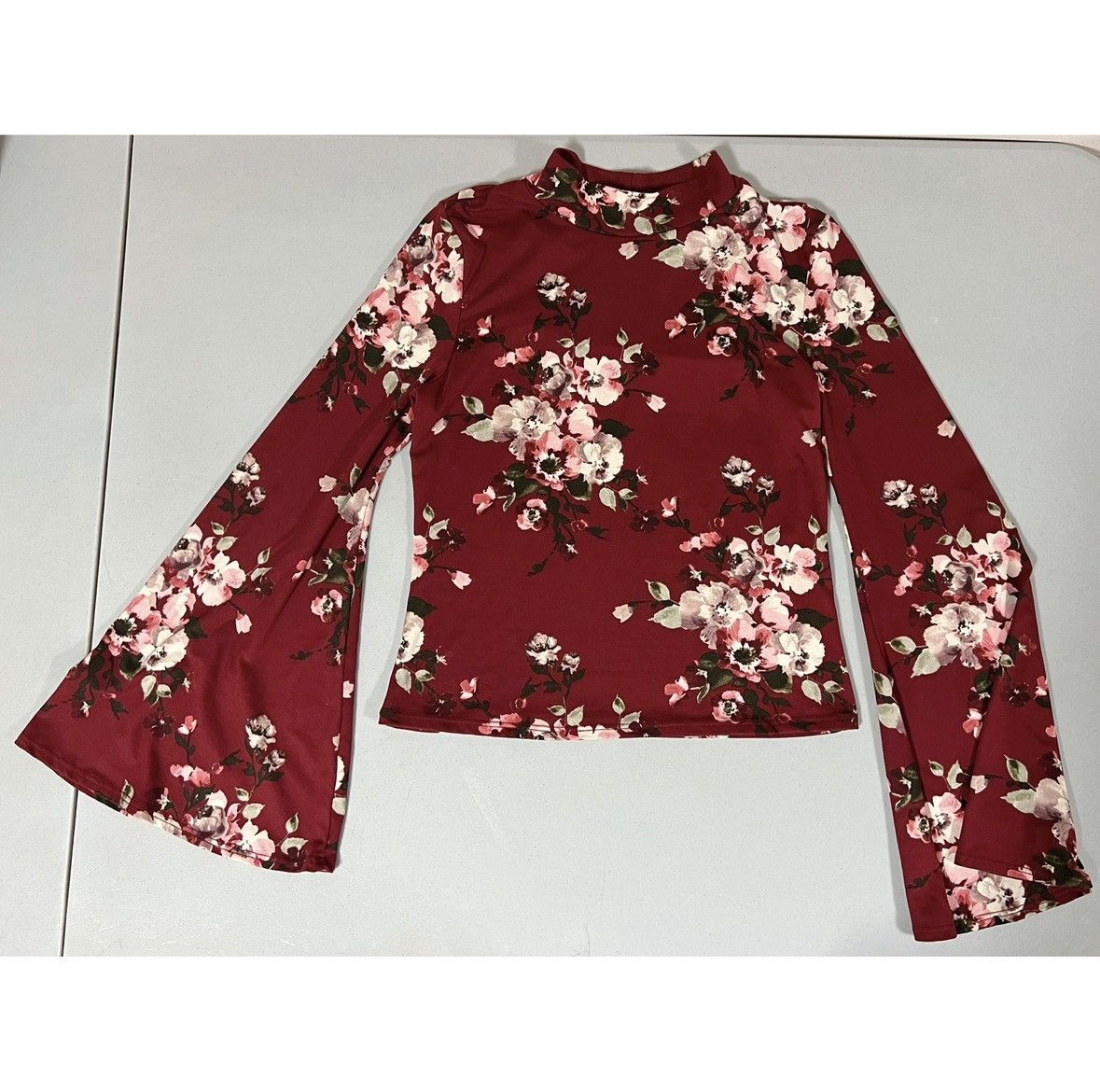Brandy Melville Red Floral Long Sleeve Turtleneck Top Shirt Blouse Size M 🌹✨ Size M / US 6-8 / IT 42-44 - 2 Thumbnail