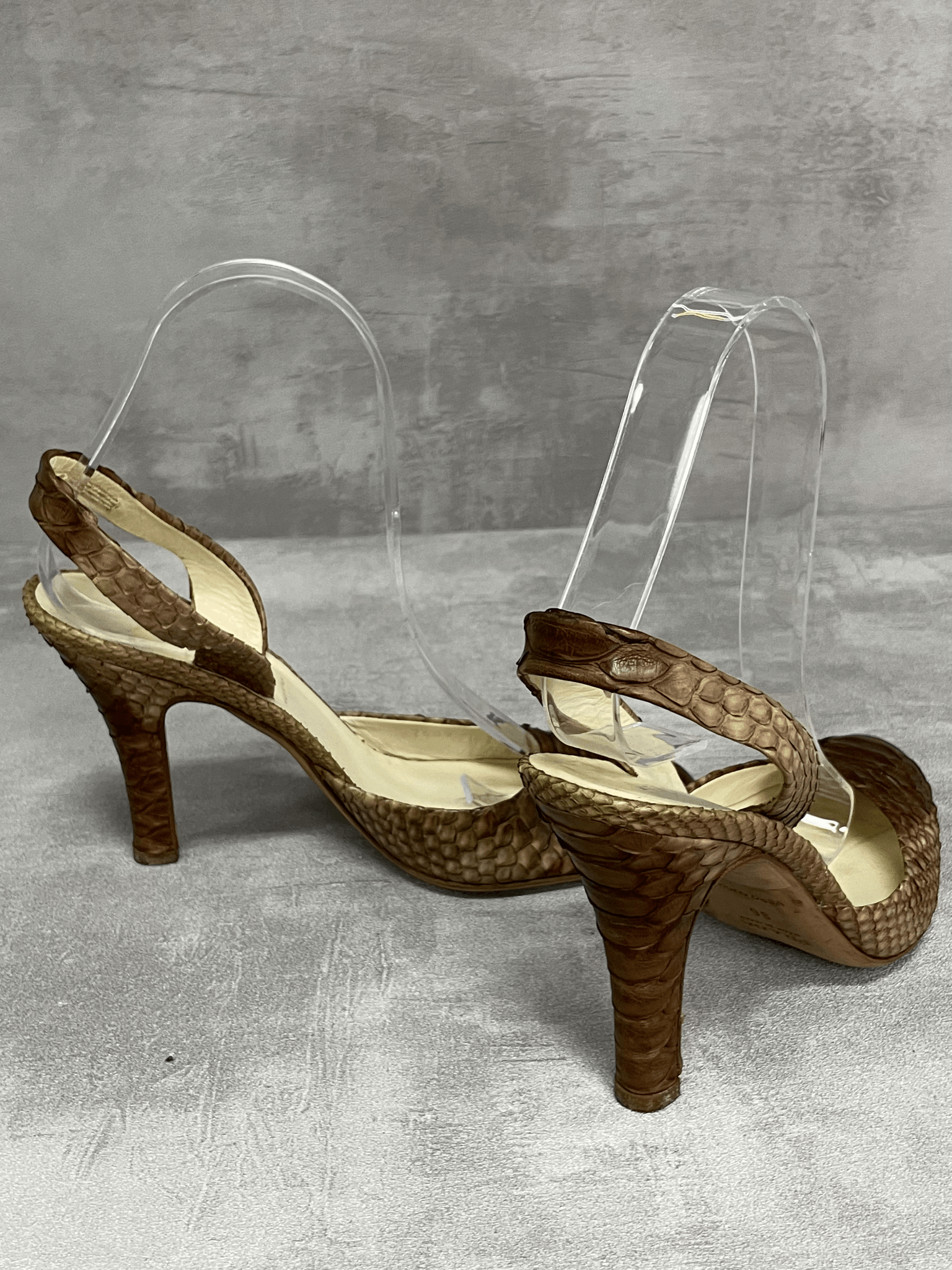 Prada Prada Gradated Beige Close Toe Medium Heel Sandals Size US 6 / IT 36 - 5 Thumbnail