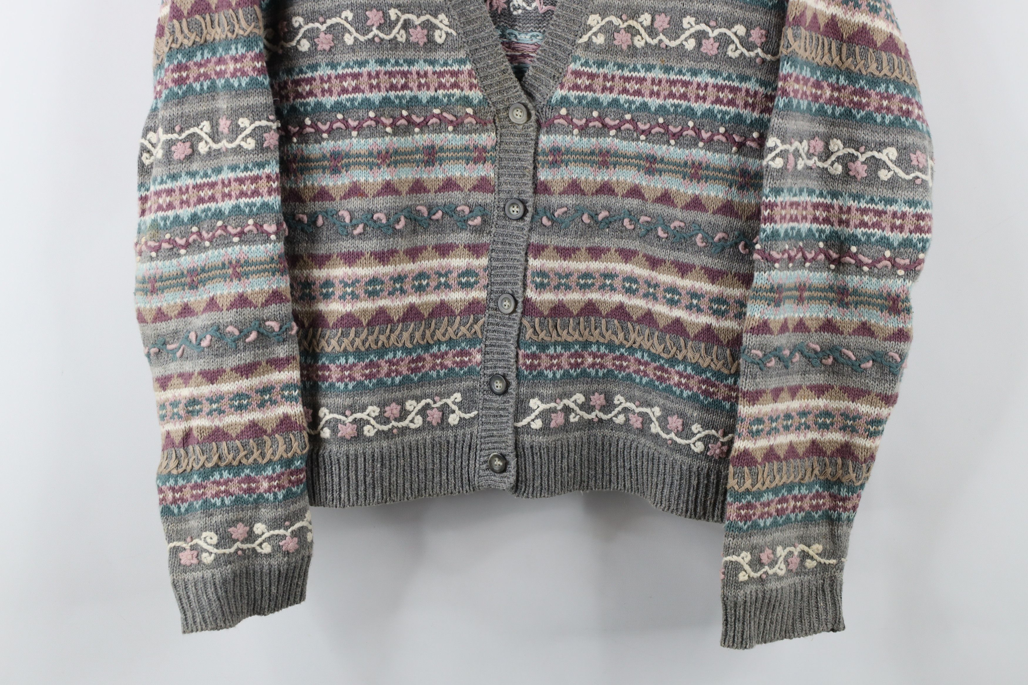 Vintage Vintage 90s Streetwear Embroidered Fair Cardigan Sweater Size S / US 4 / IT 40 - 3 Thumbnail