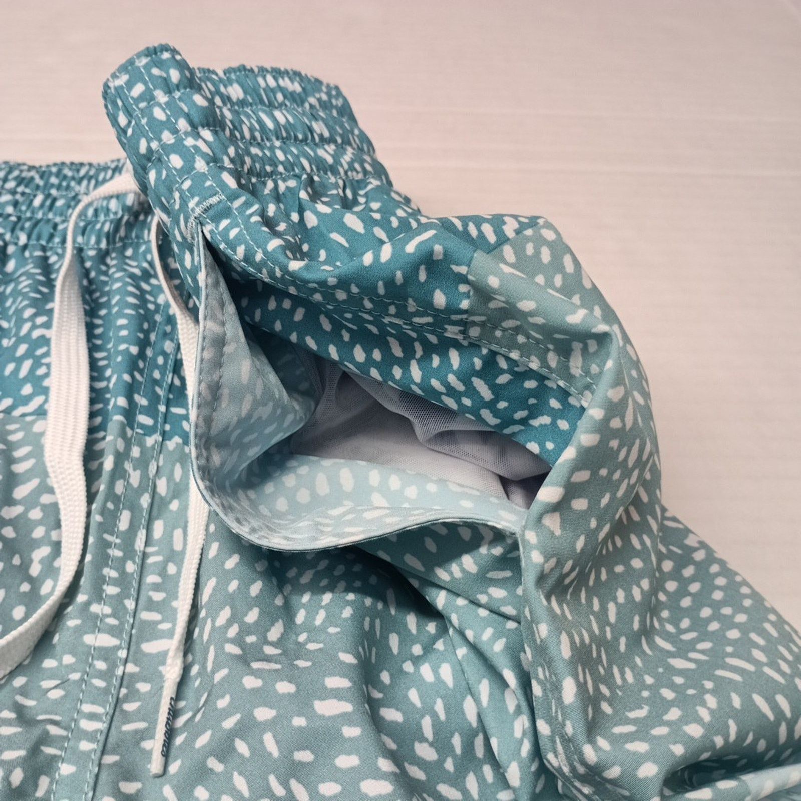 Chubbies Chubbies The Whale Sharks 7" Inseam Swim Trunks Liner Mens M Size US 29 - 3 Thumbnail