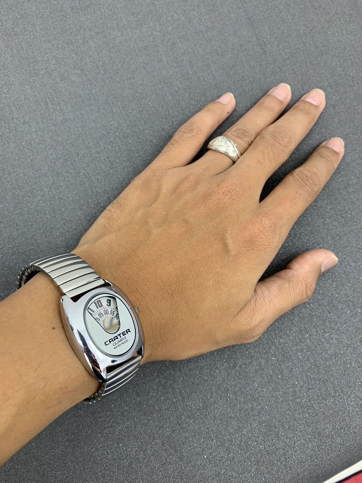 image of Vintage Crater Quartz Rotating Disc Jump Hour Watch in Silver, Men's