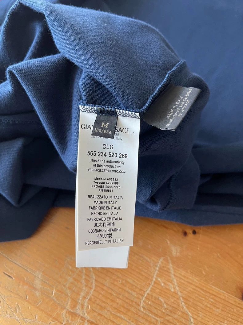 Versace Versace Dark blue short-sleeved T-shirt Size US M / EU 48-50 / 2 - 5 Thumbnail