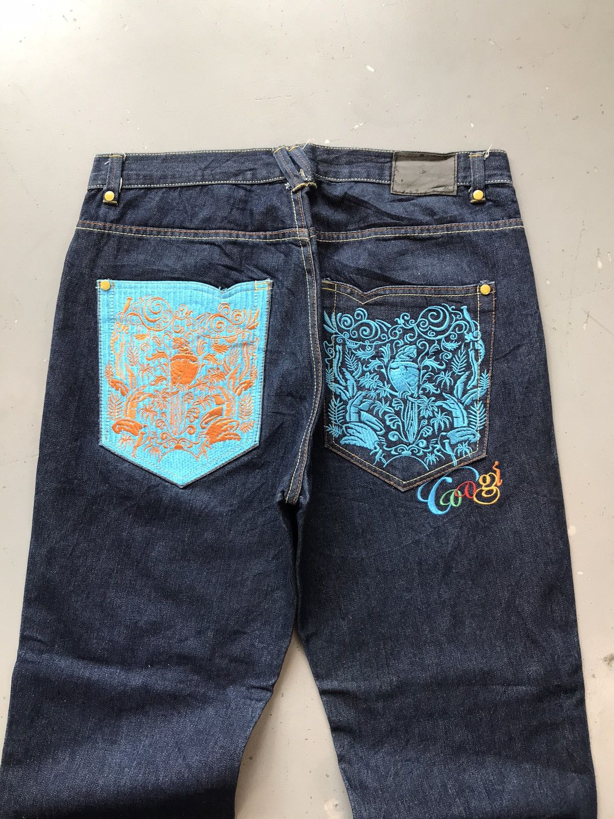 Coogi × Vintage Vintage Coogi thread parrot embroidered denim Size US 38 / EU 54 - 12 Thumbnail