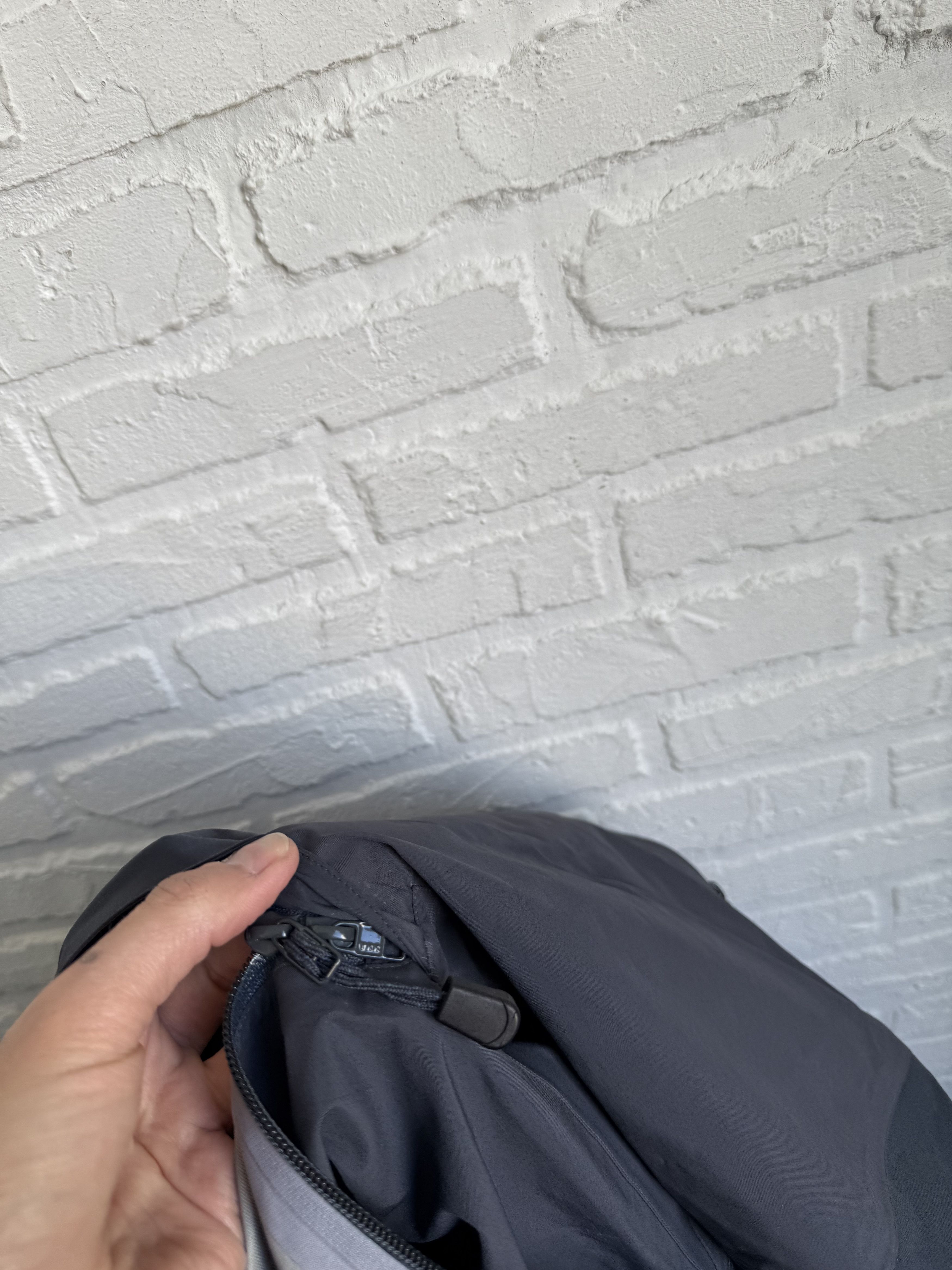 Arc'teryx Vintage Arc'teryx overall ski pants gore-tex Size US 30 / EU 46 - 6 Thumbnail