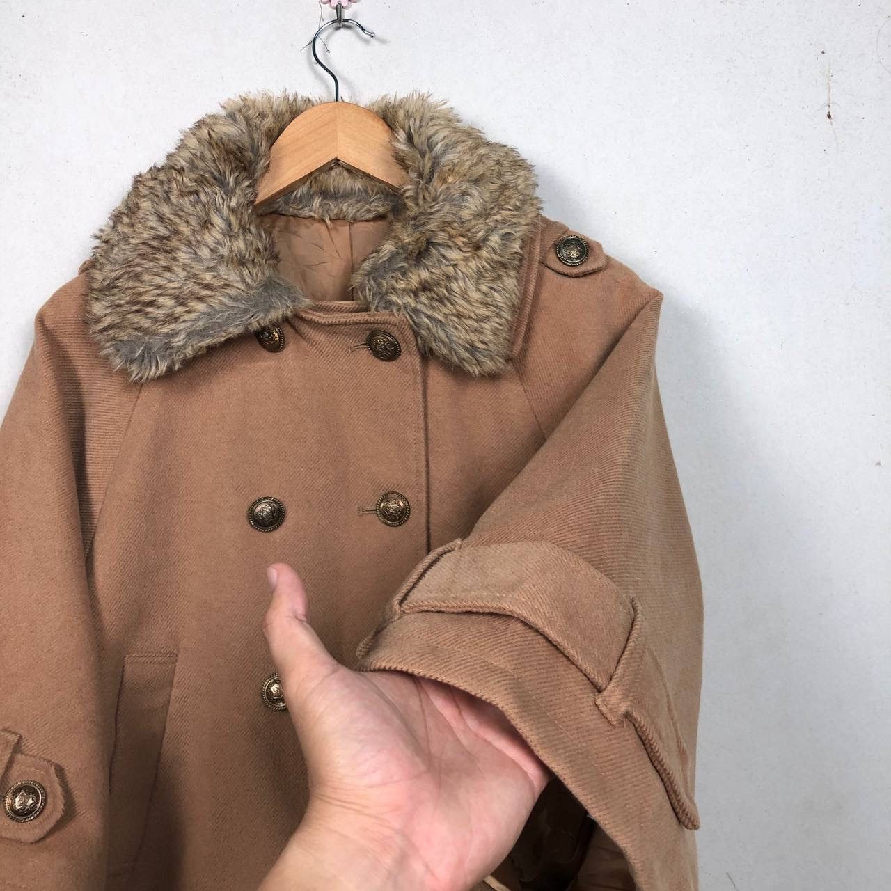 Cloak Avant Garde Japanese Brand Wool Poncho Cloaks Capes Soft Size US M / EU 48-50 / 2 - 4 Thumbnail