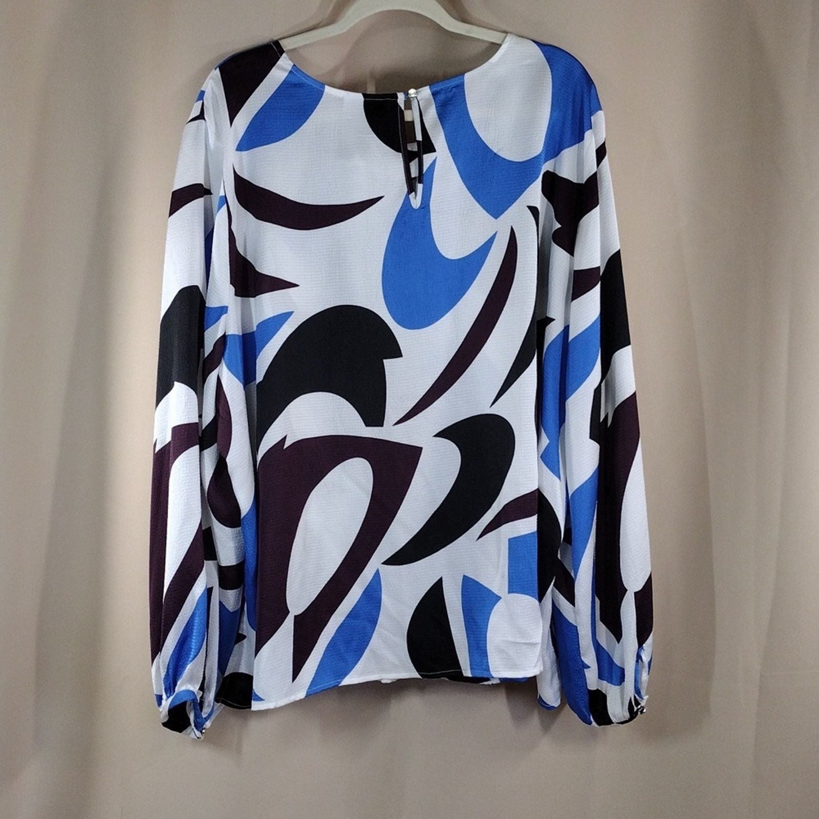 Liz Claiborne Liz Claiborne Plus Size Blue Black Geometric Formal Shirt Size 3XL / US 20-22 - 2 Thumbnail