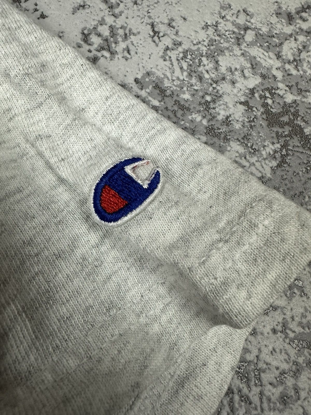 Champion Champion Minimal Logo Tee Vintage USA Tag Size US M / EU 48-50 / 2 - 5 Thumbnail