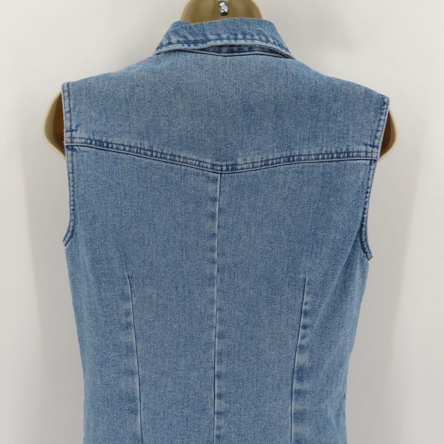 Vintage VINTAGE Newport News Jeansology Women 10 Collared Sleeveless Blue Denim Jean Snap Dress Dress Tank Size 32" / US 10 / IT 46 - 5 Thumbnail