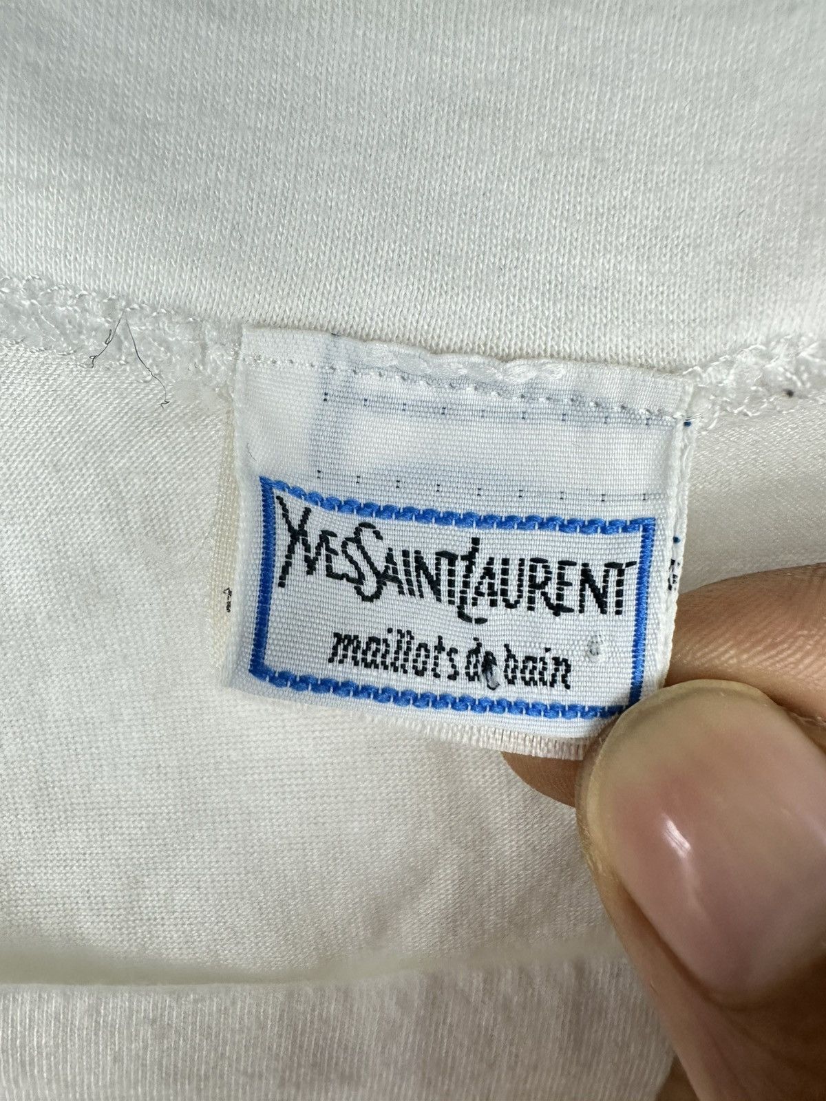 Yves Saint Laurent Vintage Yves Saint Laurent Embroidered Tee Size XS / US 0-2 / IT 36-38 - 4 Thumbnail