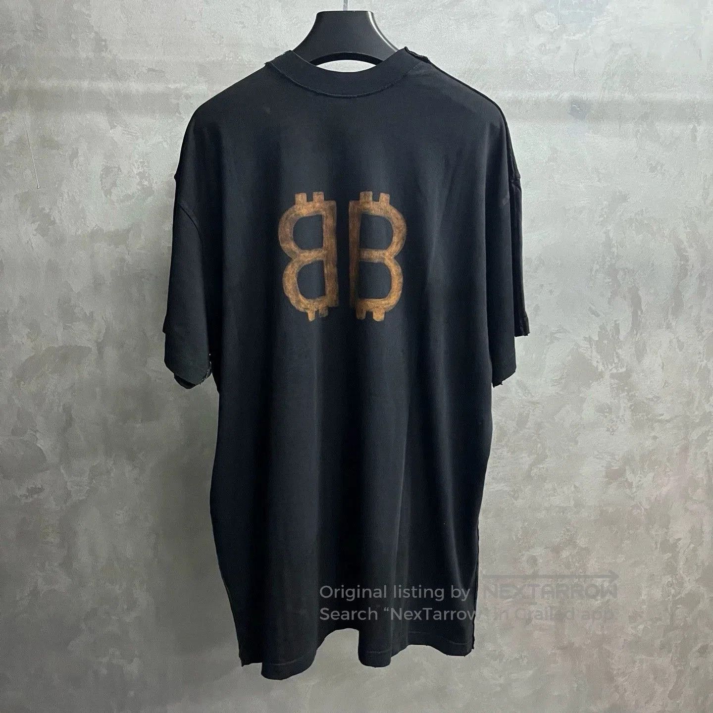 Balenciaga balenciaga black graphic short sleeve t-shirt. Size US S / EU 44-46 / 1 - 5 Thumbnail