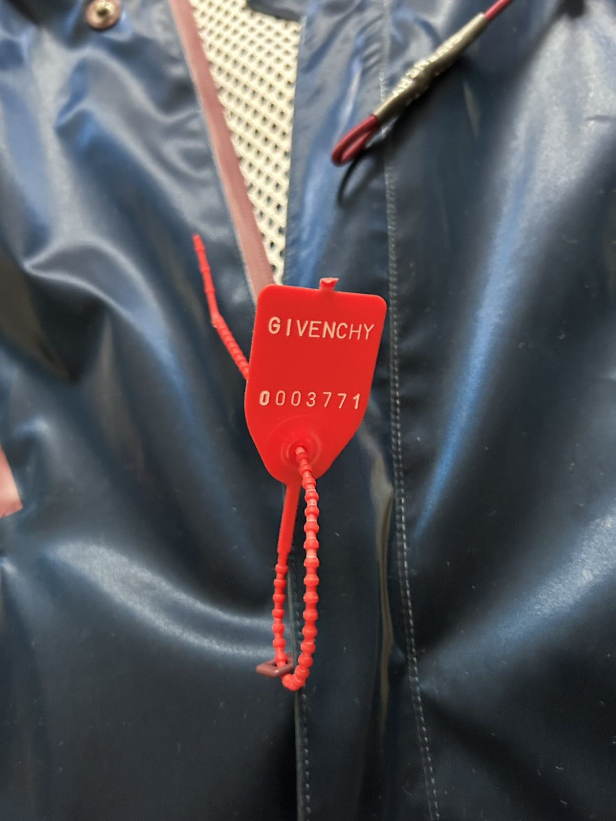 Givenchy Givenchy Matthew Williams Raincoat Sample SS21 Size US XL / EU 56 / 4 - 6 Thumbnail