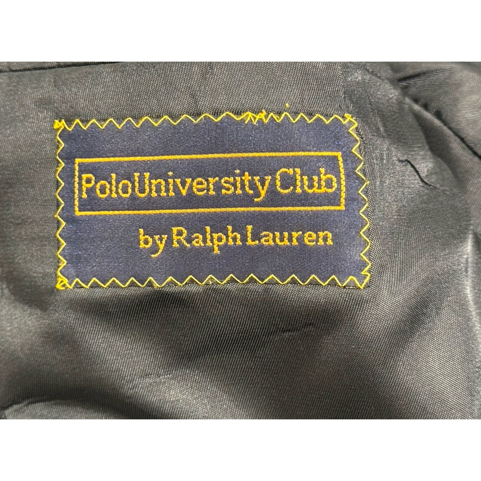 Polo Ralph Lauren VINTAGE Polo Ralph Lauren Blazer Navy 44 R Wool Single-Breasted Gold Buttons Casual Business Mens Size US XXL / EU 58 / 5 - 2 Thumbnail