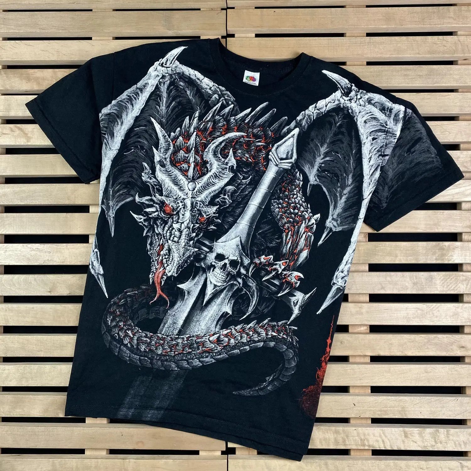 Band Tees × Vintage Mens Vintage T Shirt Skulls Dragon Full Print Size XL Size US XL / EU 56 / 4 - 1 Thumbnail