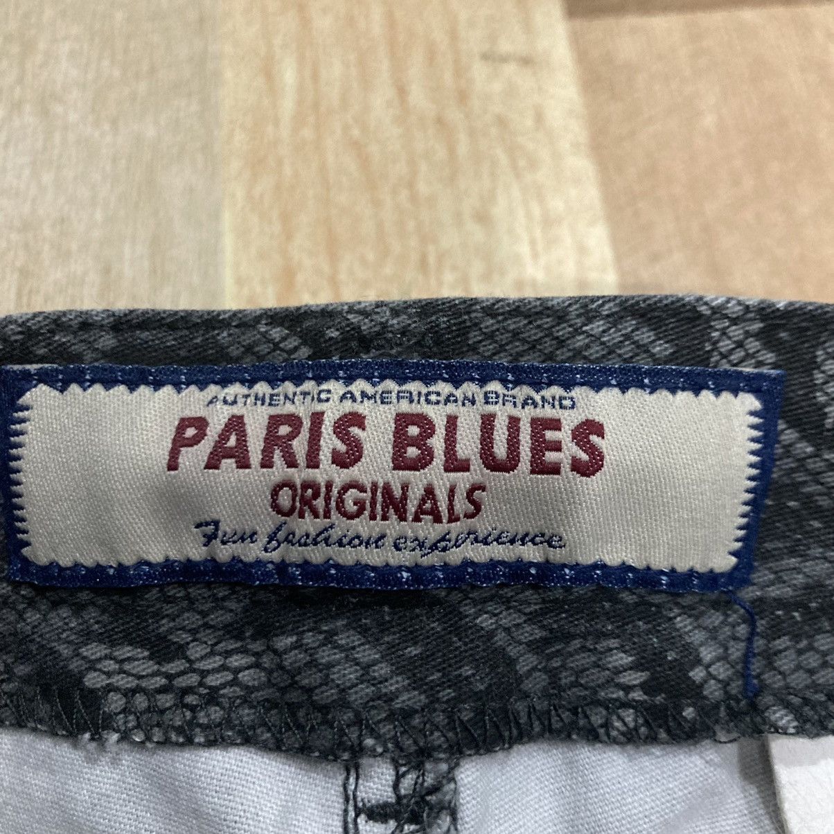 If Six Was Nine × Le Grande Bleu (L.G.B.) PARIS BLUES BOOTCUT SNAKES SKIN MOTIF JEANS Size US 32 / EU 48 - 10 Thumbnail